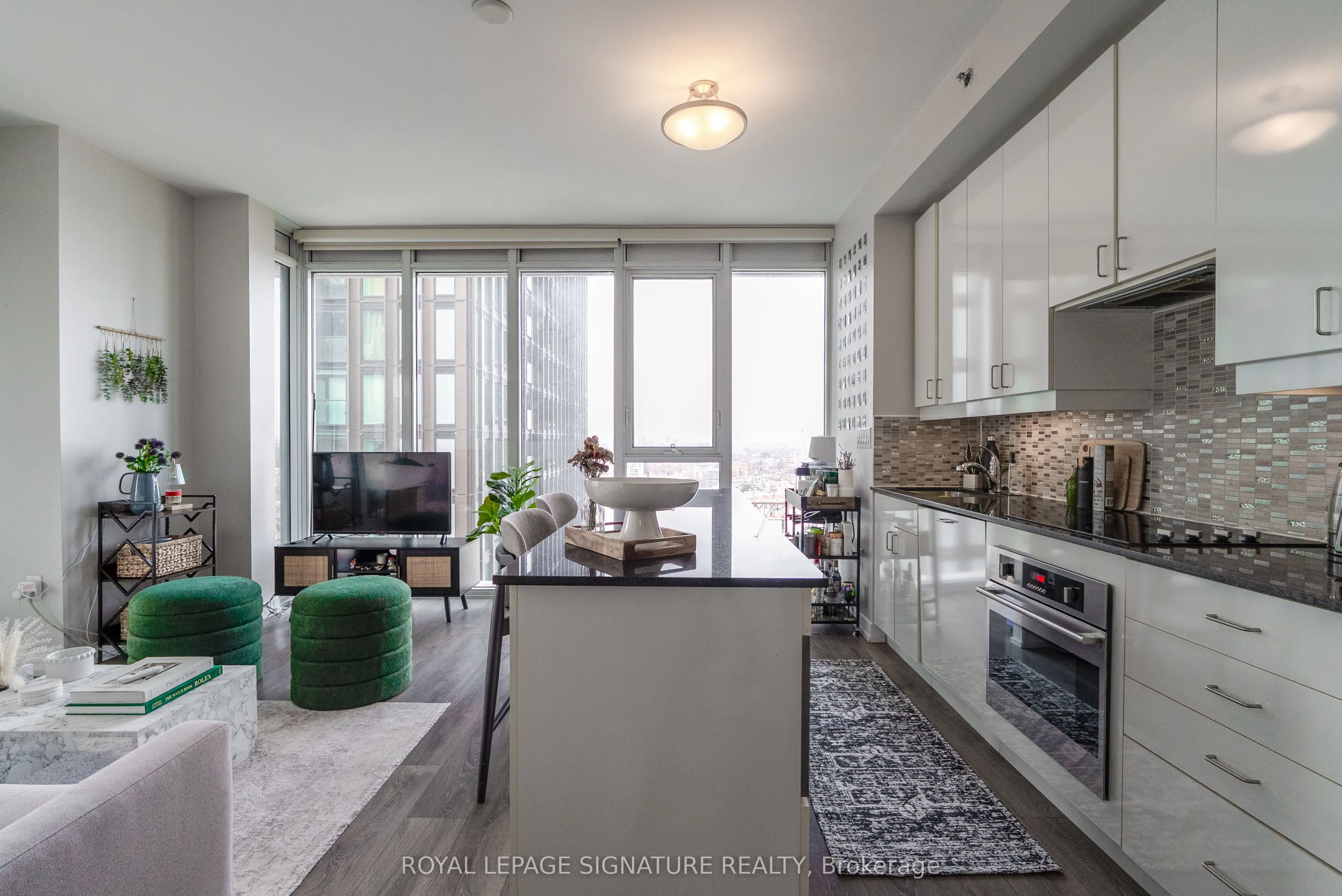 426 University Avenue #2503