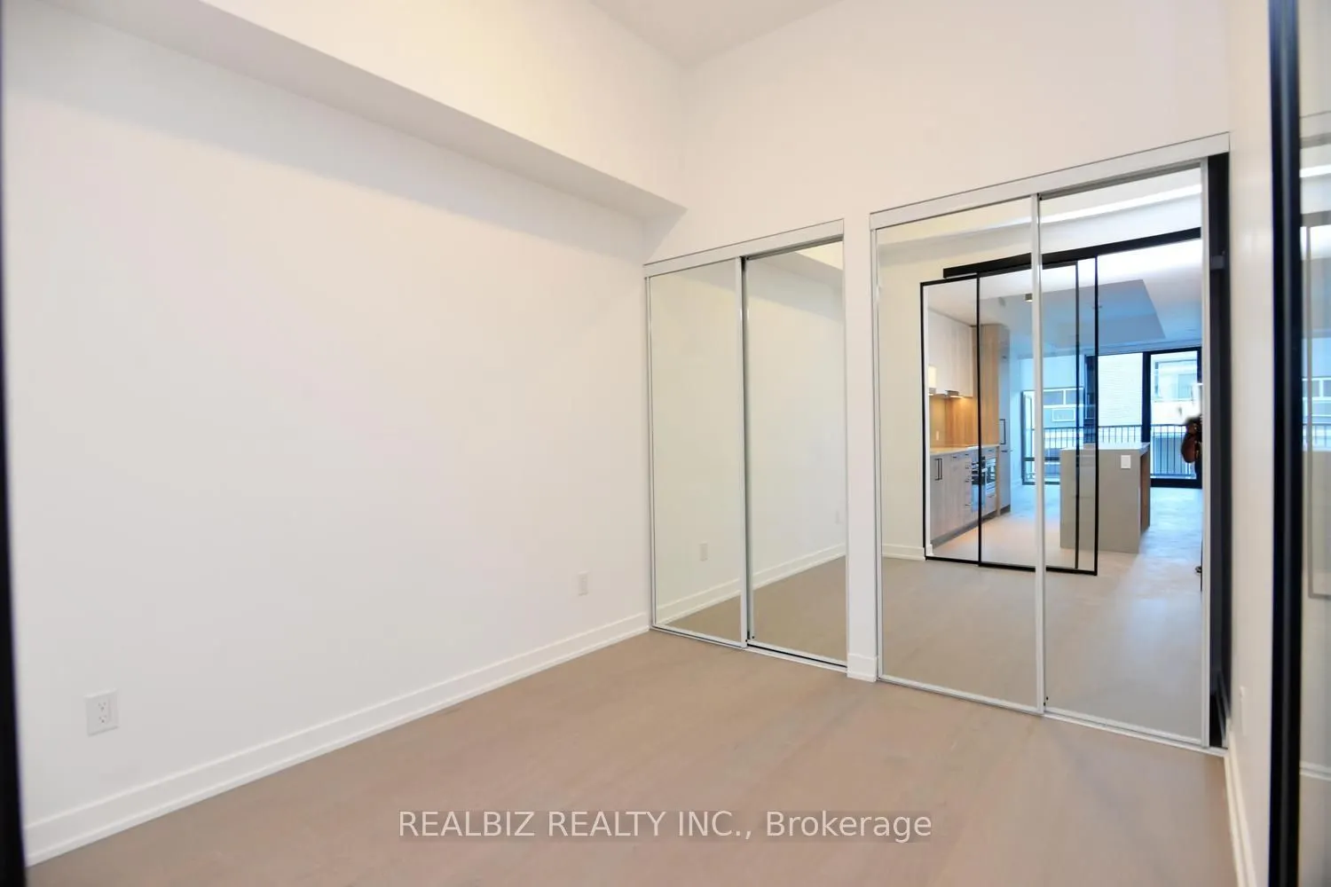 91 Montclair Avenue #823