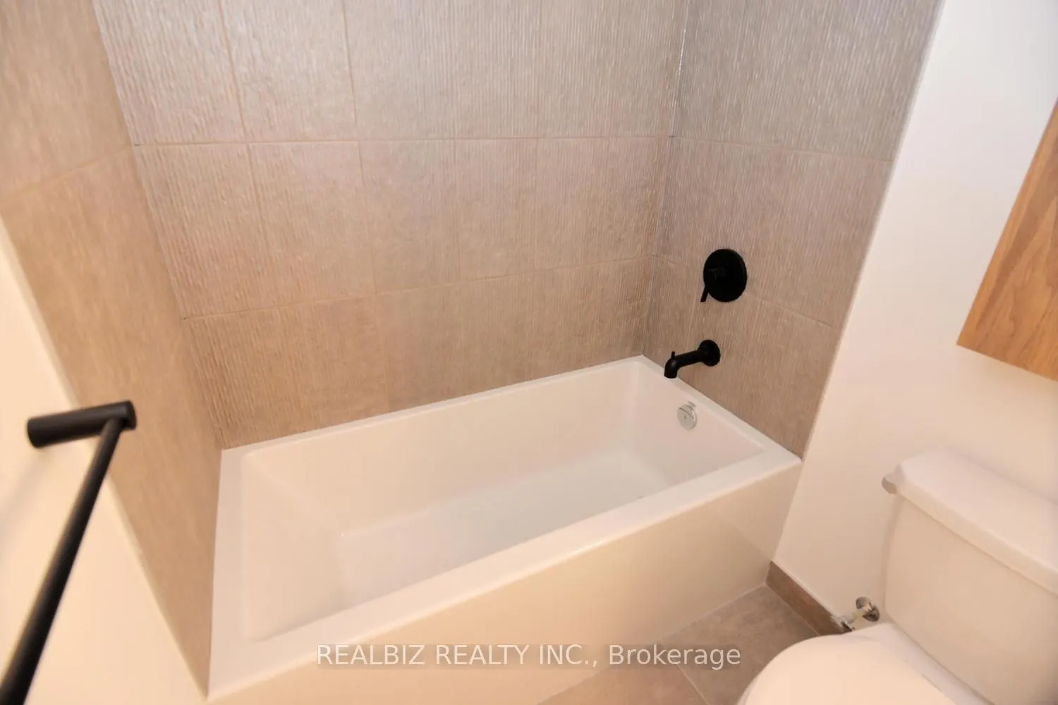 91 Montclair Avenue #823