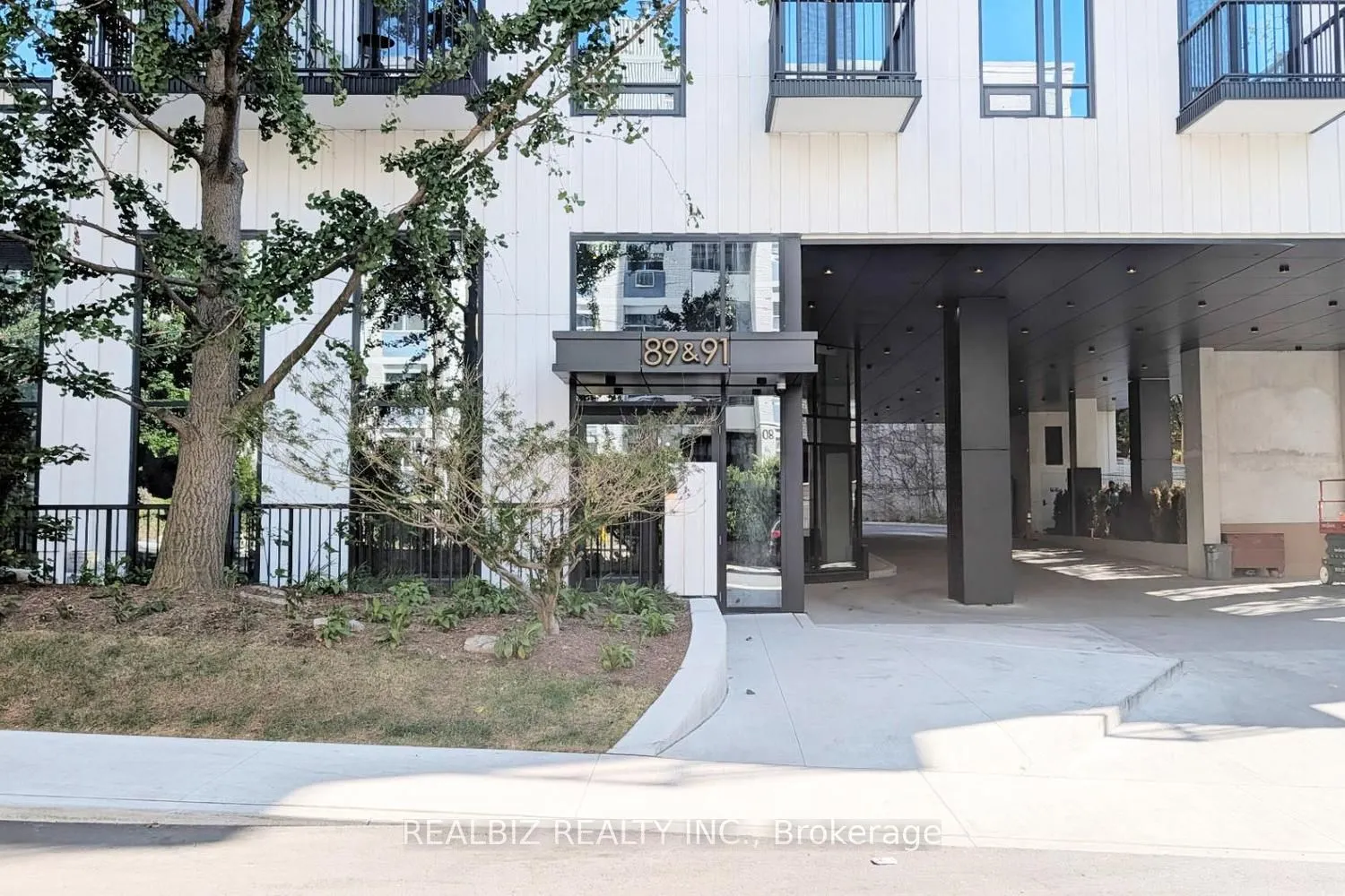 91 Montclair Avenue #823