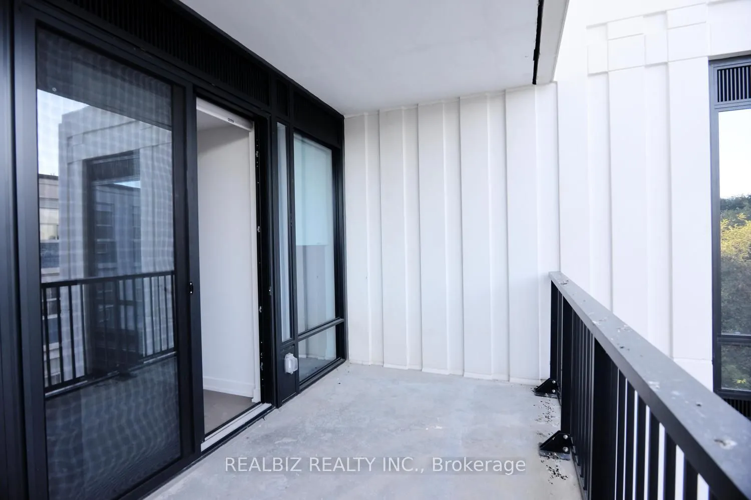 91 Montclair Avenue #823