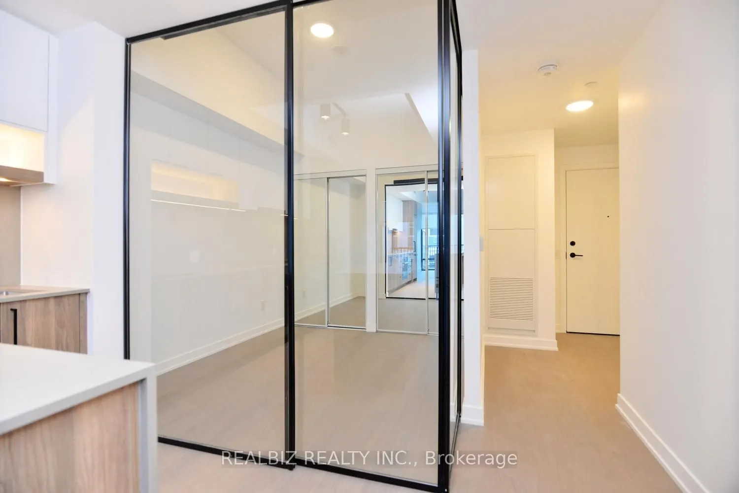 91 Montclair Avenue #823