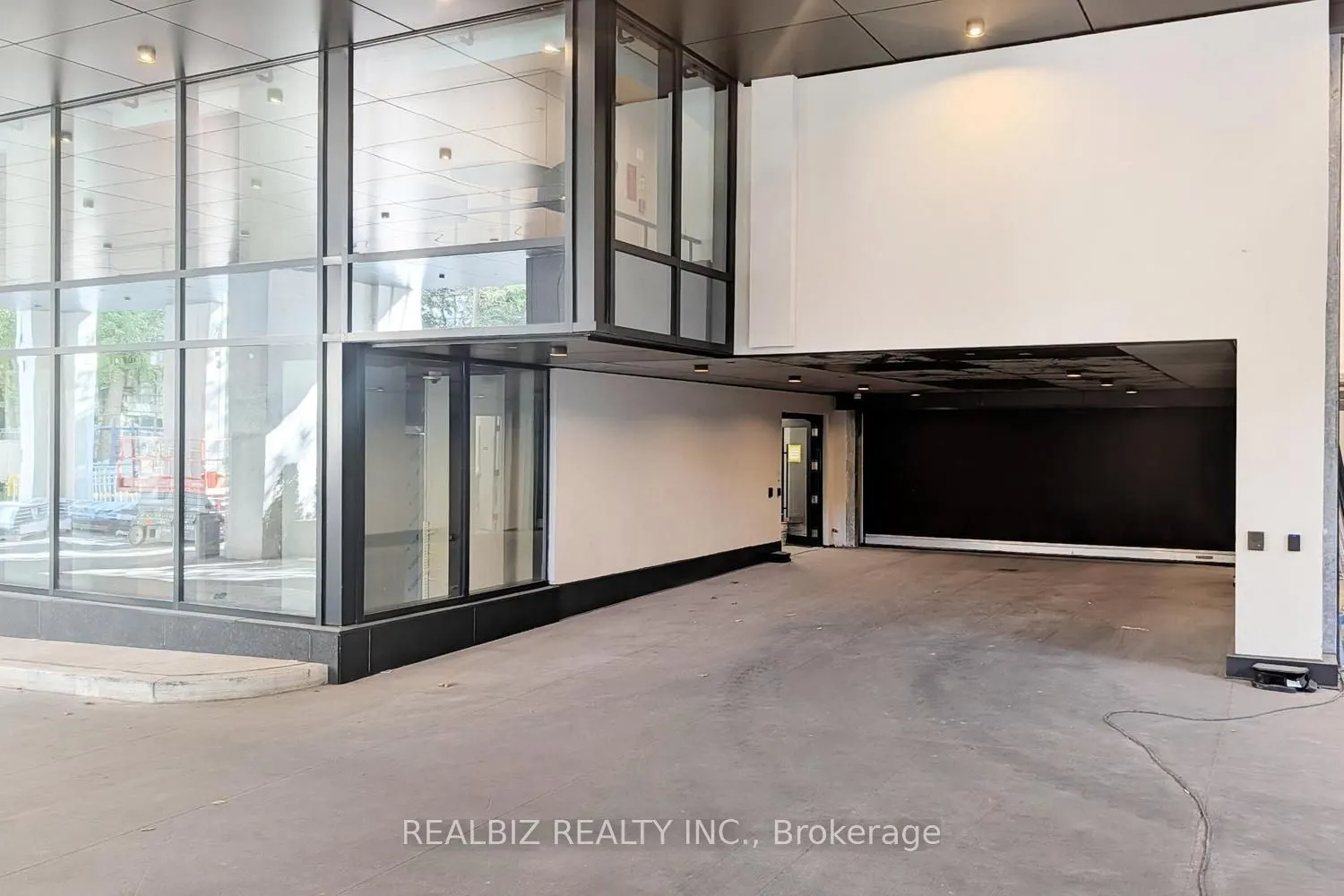 91 Montclair Avenue #823