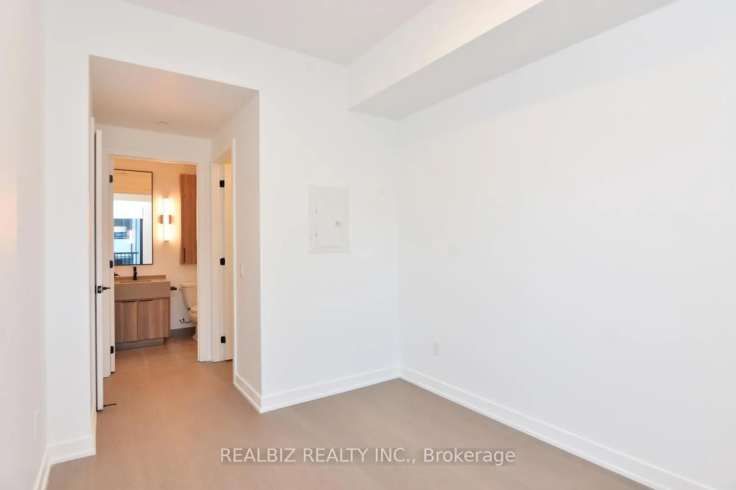 91 Montclair Avenue #823