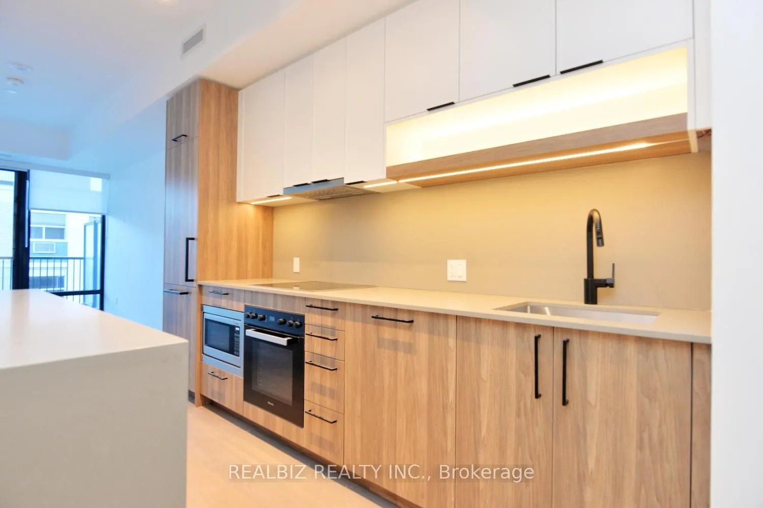 91 Montclair Avenue #823