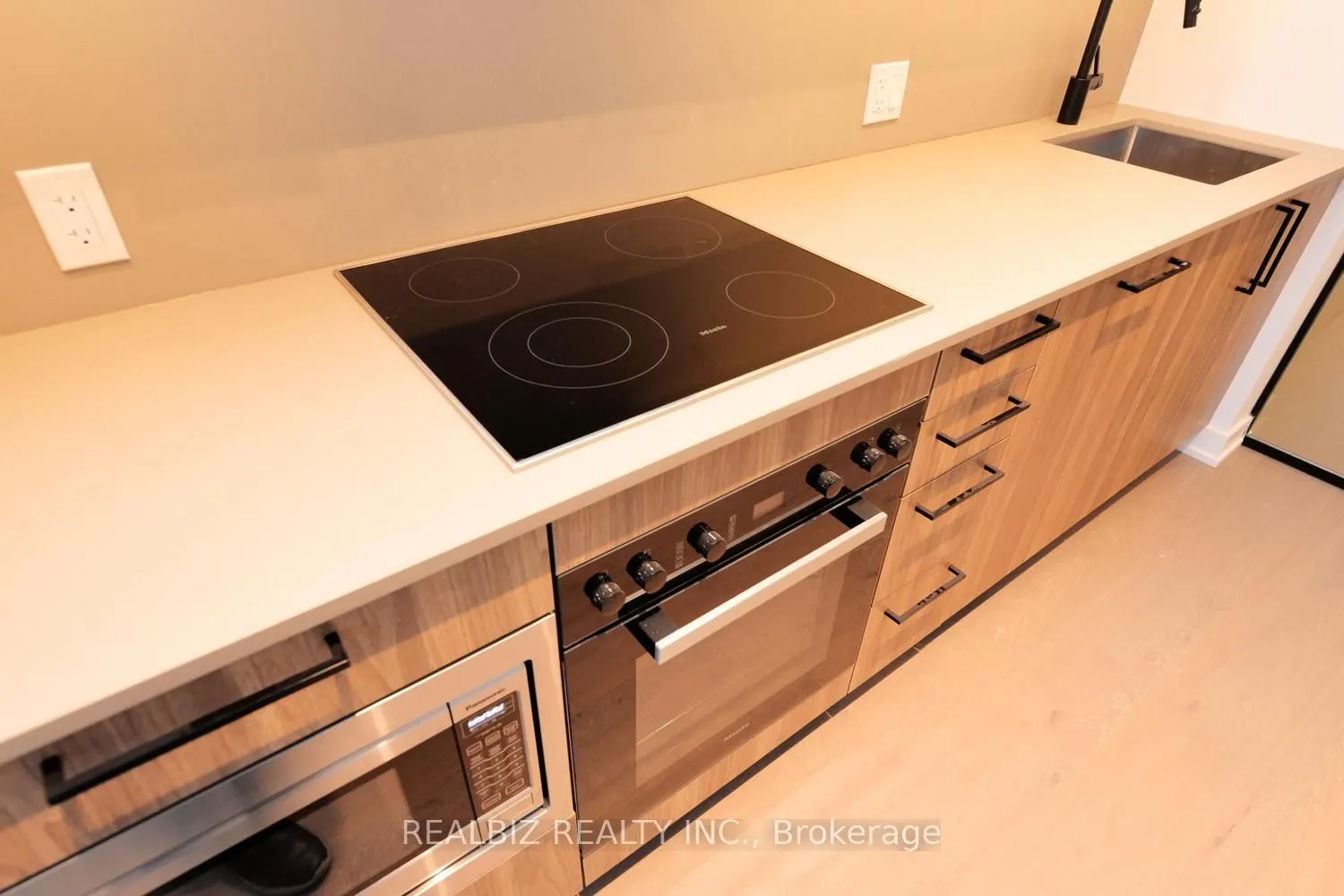 91 Montclair Avenue #823