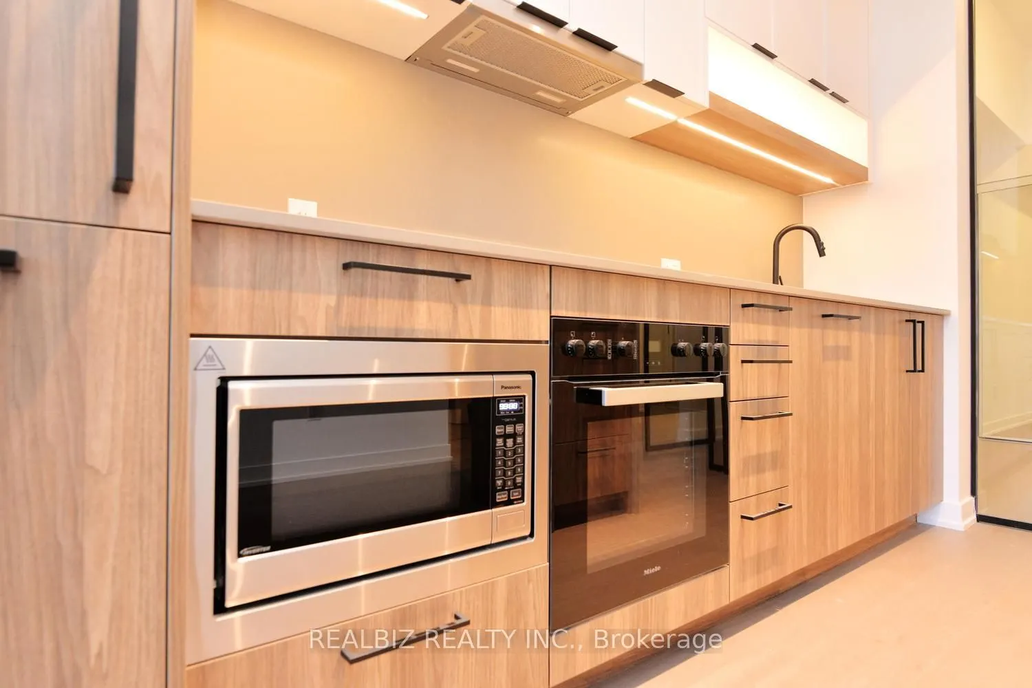 91 Montclair Avenue #823