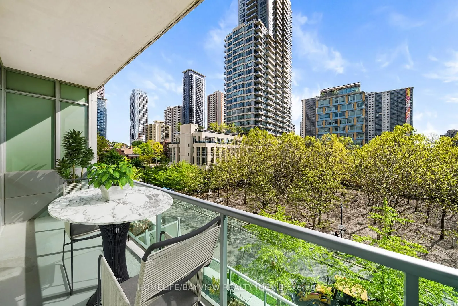 120 Homewood Avenue #420