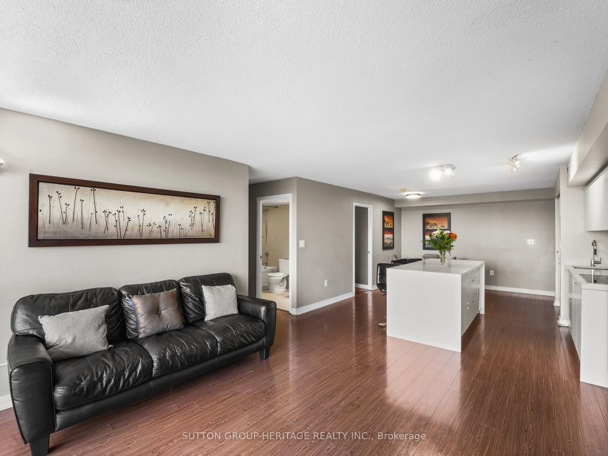 151 Dan Leckie Way #803