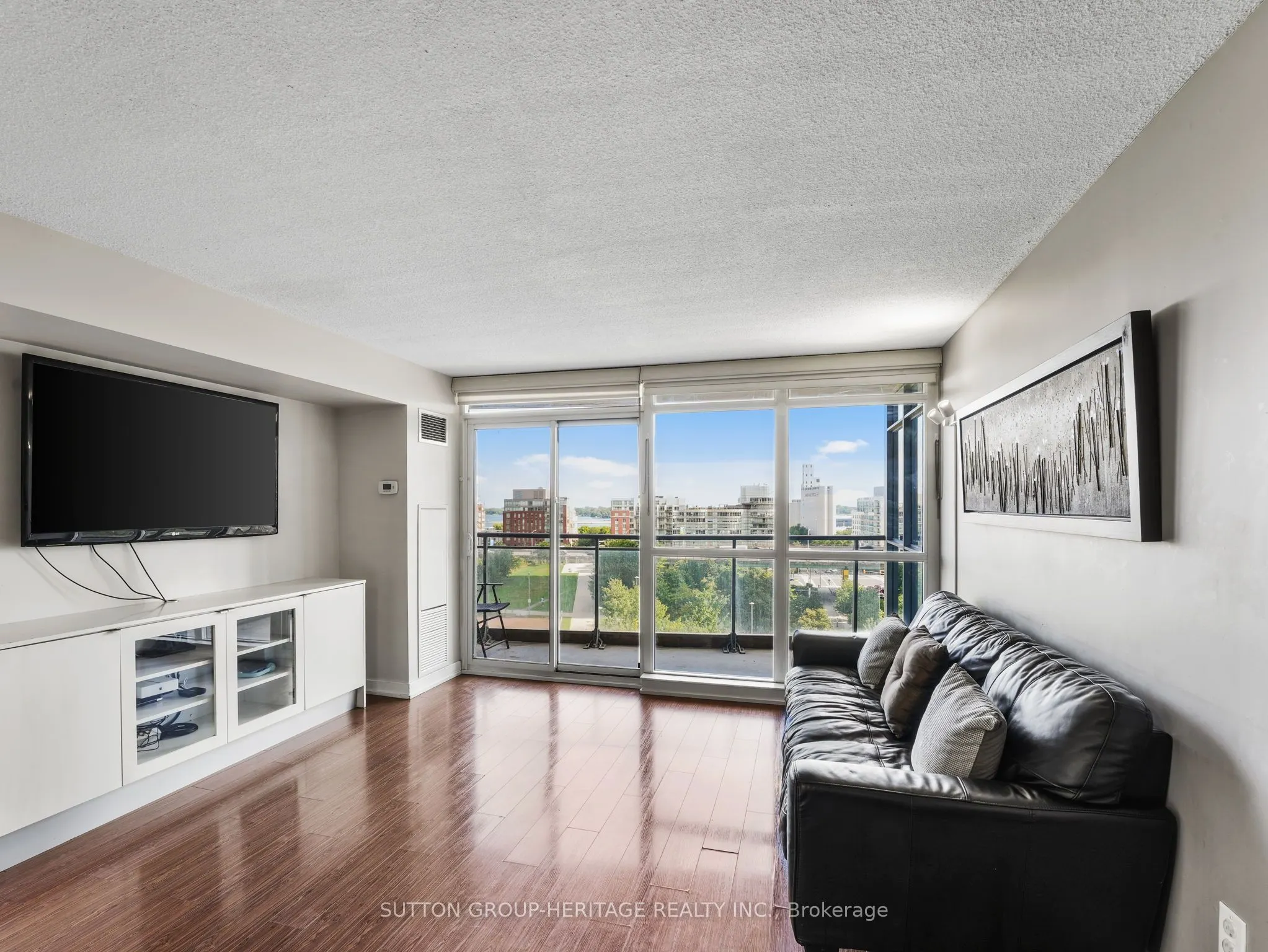 151 Dan Leckie Way #803