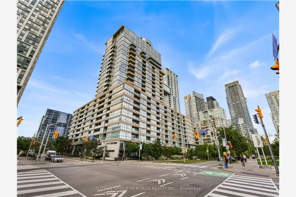 151 Dan Leckie Way #803