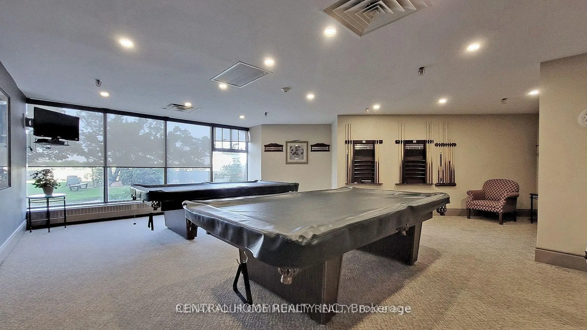 55 Skymark Drive #2703