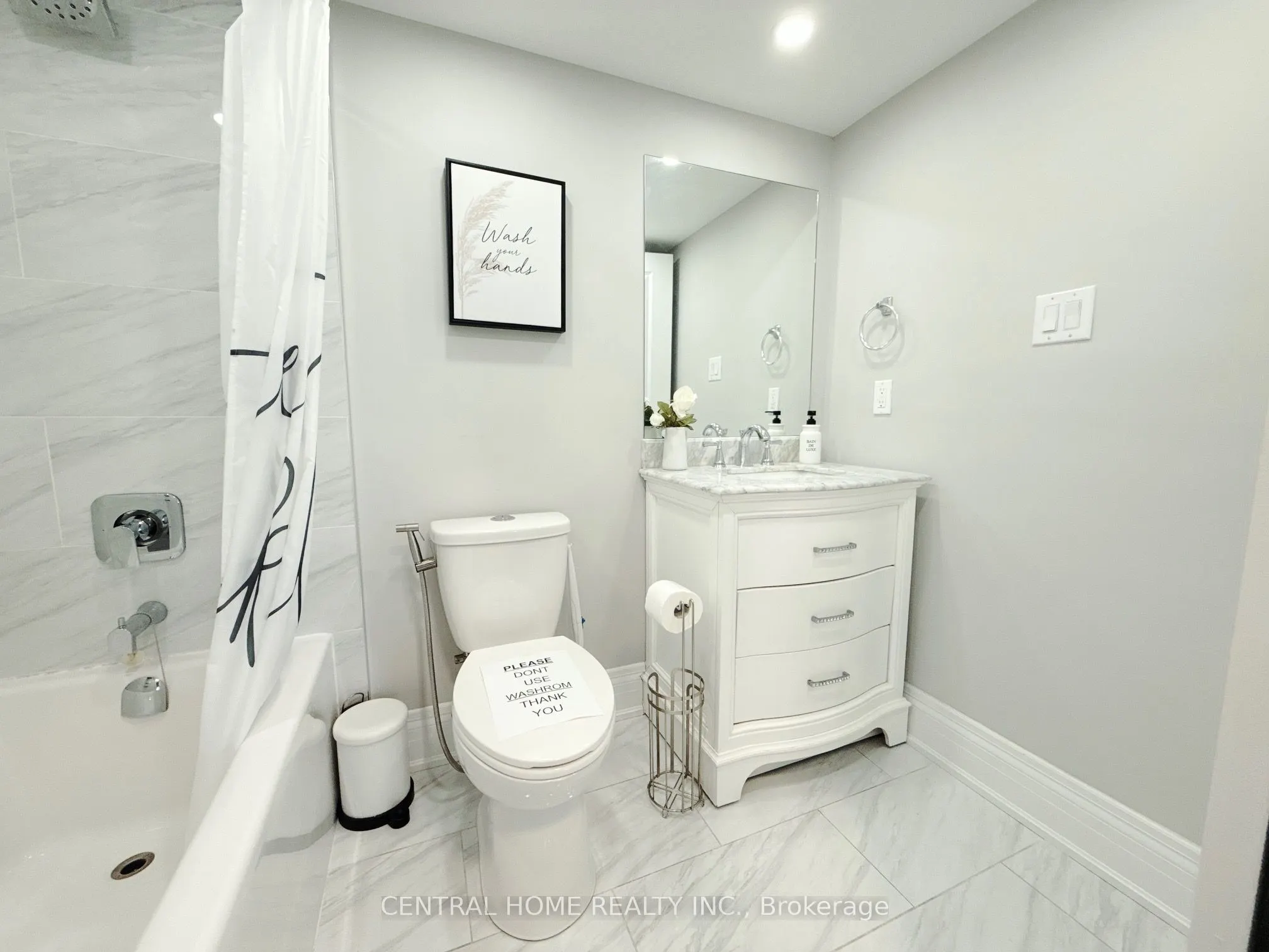 55 Skymark Drive #2703