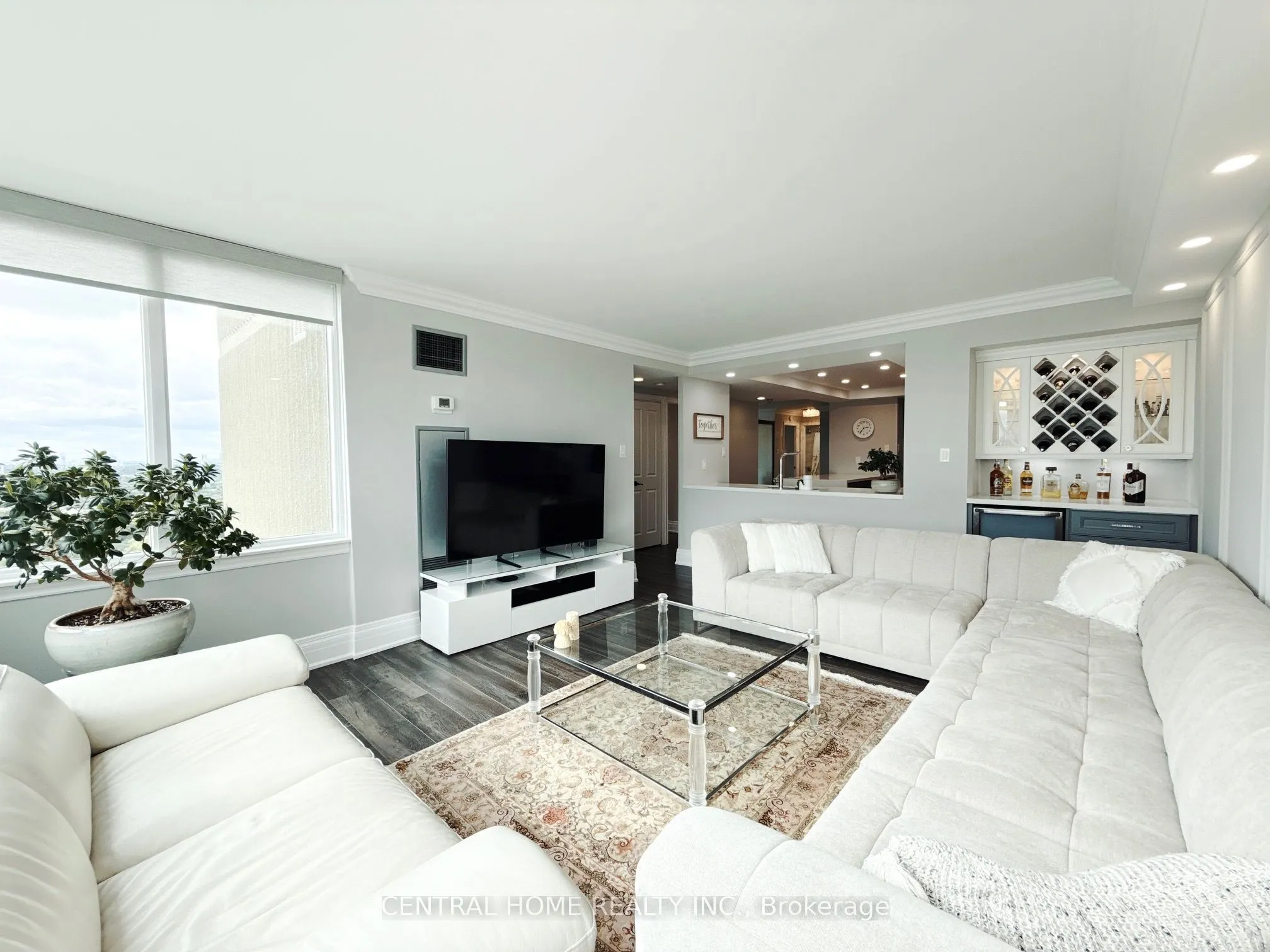 55 Skymark Drive #2703
