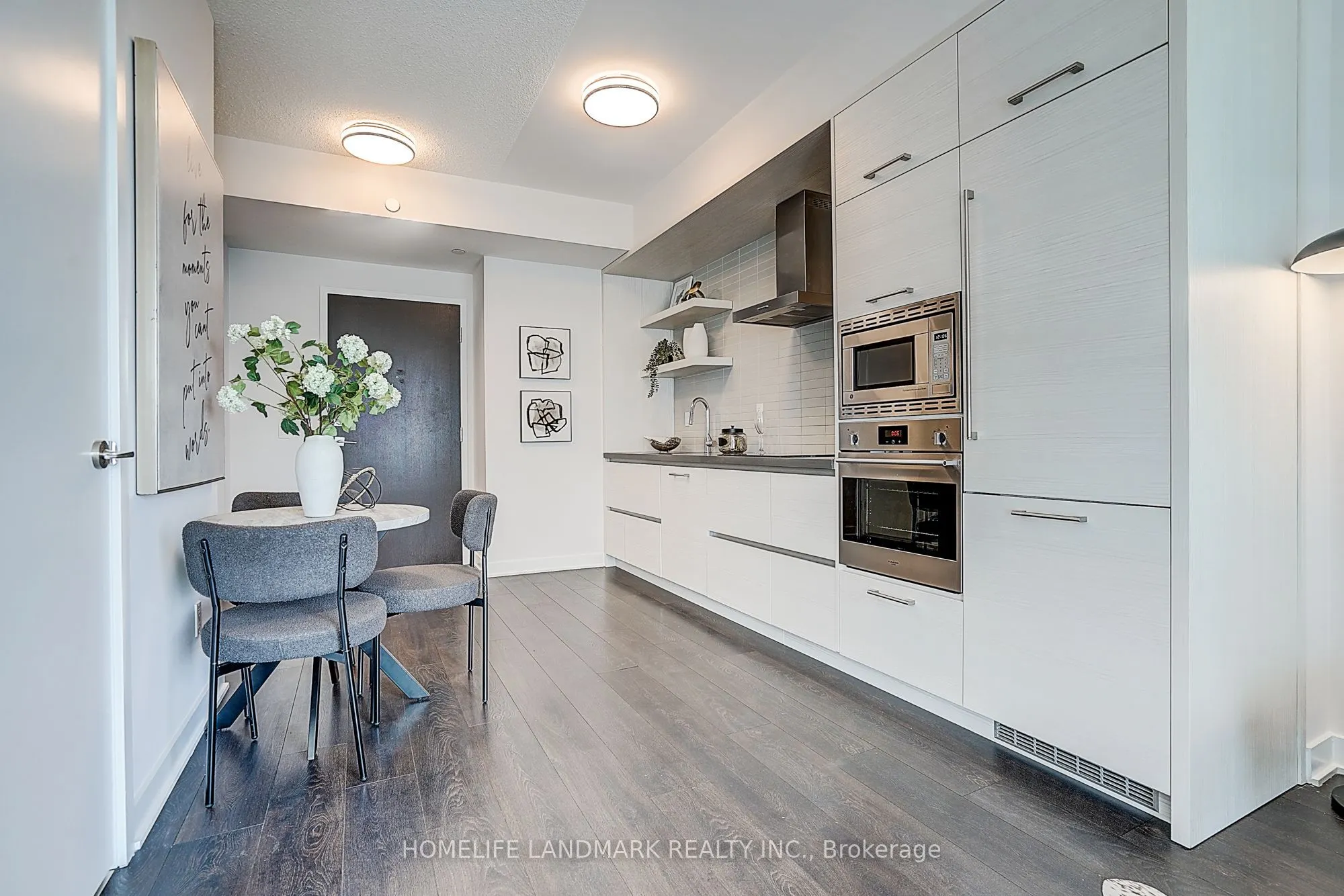 2221 Yonge Street #3304