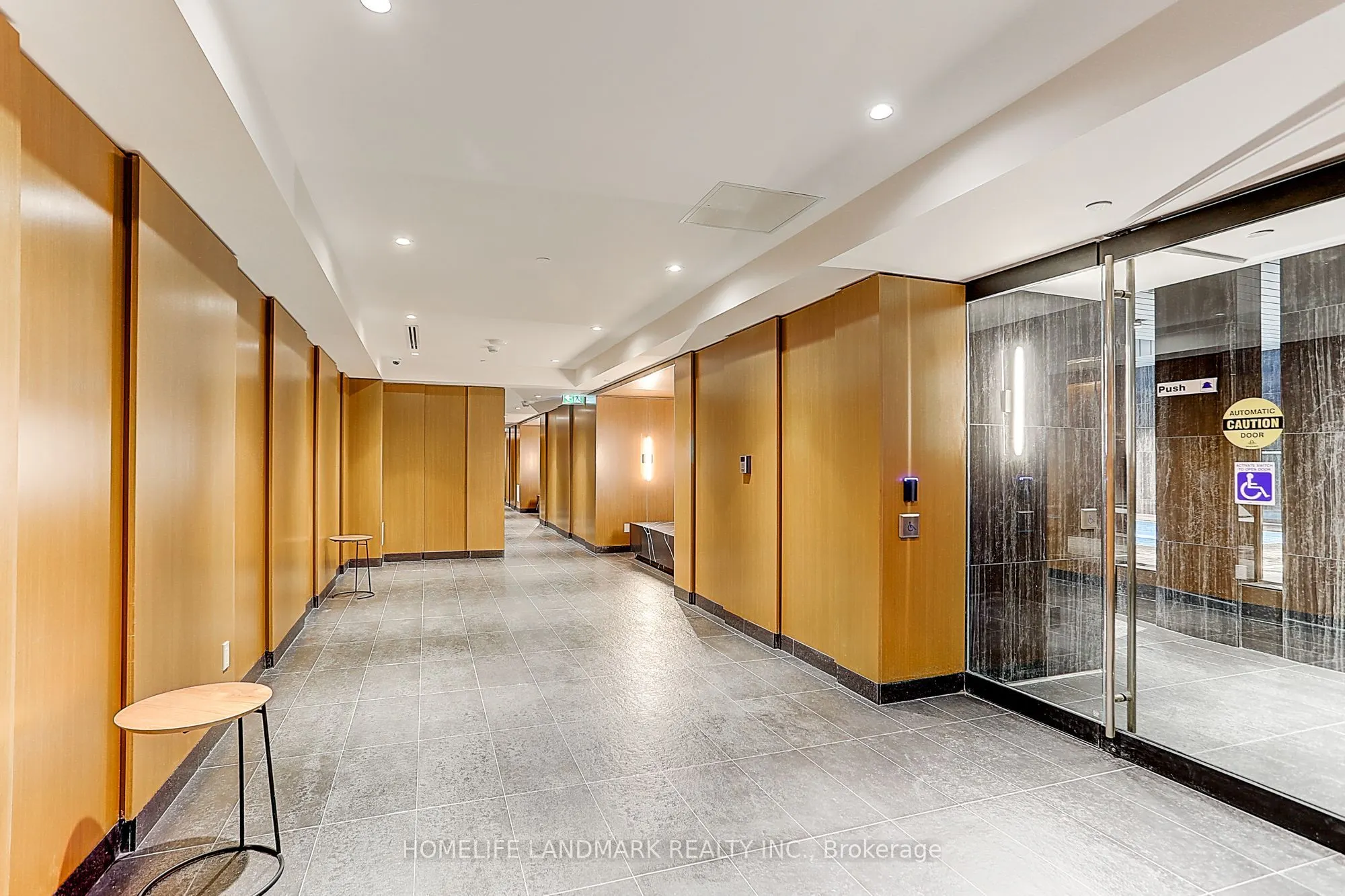 2221 Yonge Street #3304