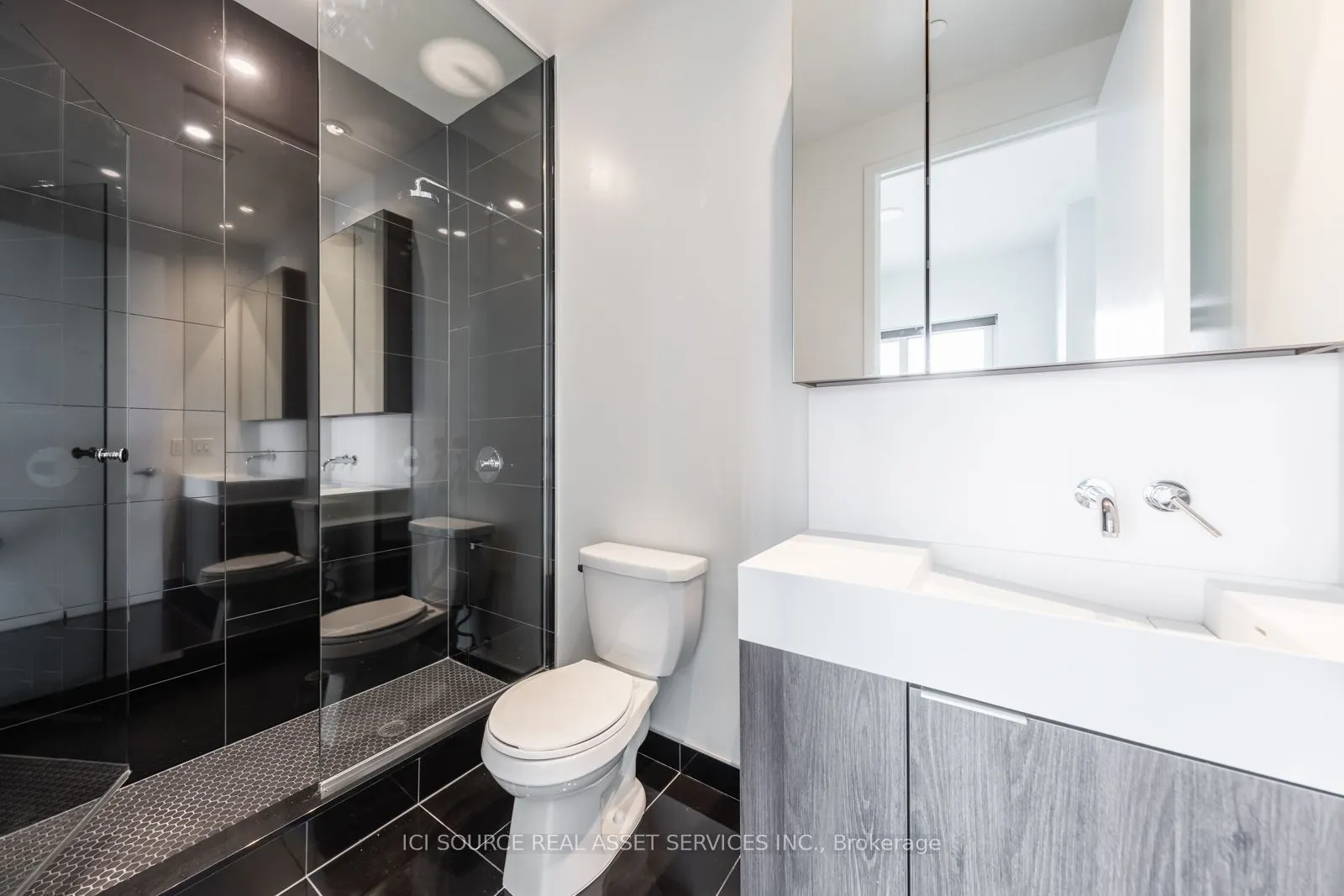 15 Lower Jarvis Street #4005