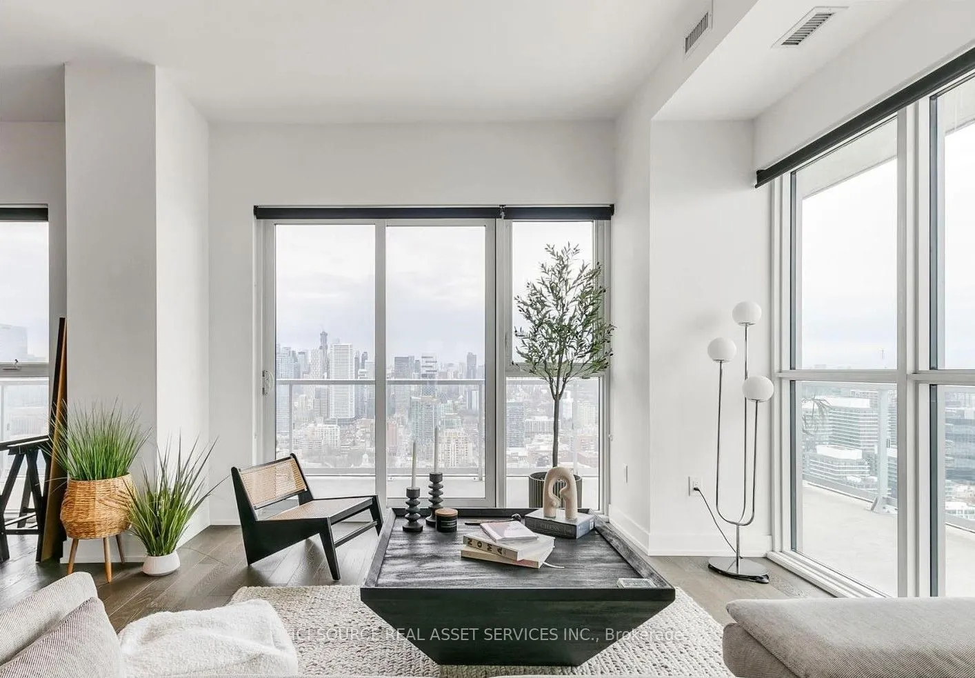 15 Lower Jarvis Street #4005