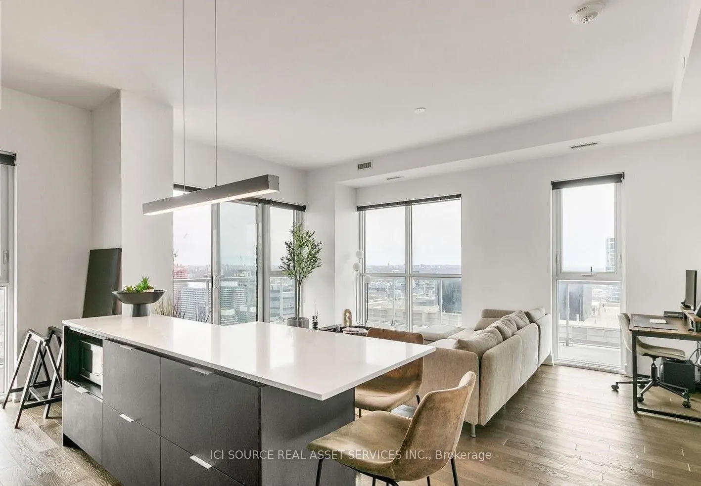 15 Lower Jarvis Street #4005