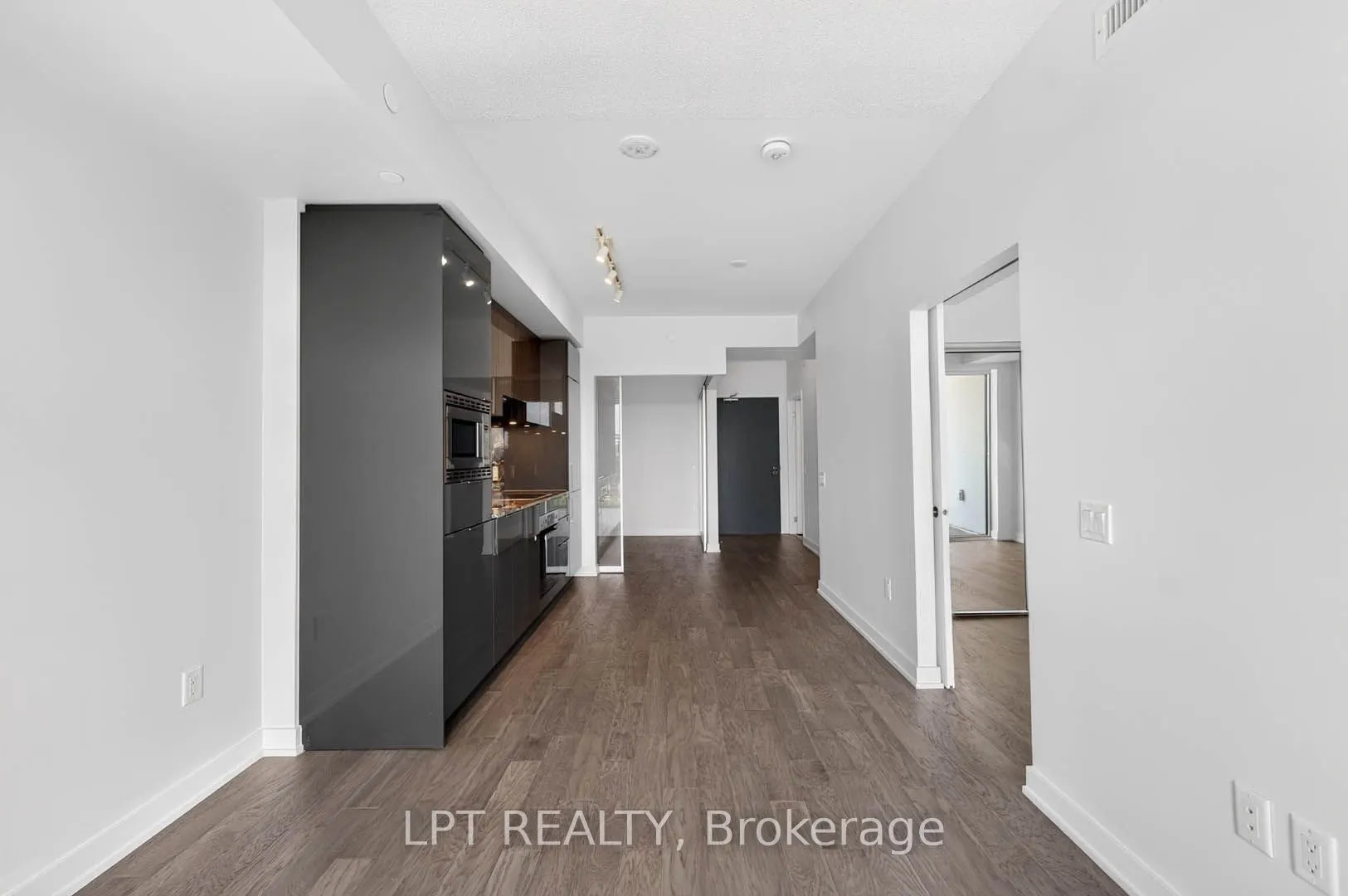 20 O'Neill Road #536