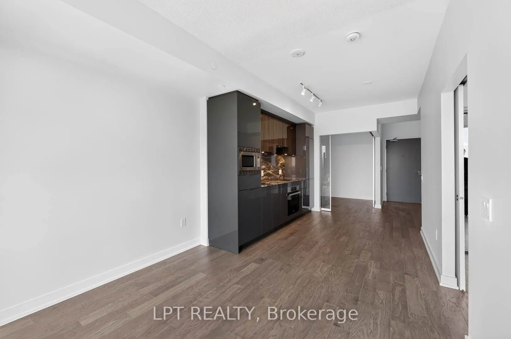 20 O'Neill Road #536