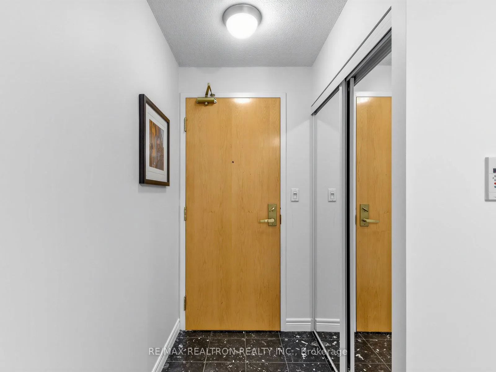 43 Eglinton Avenue E #510