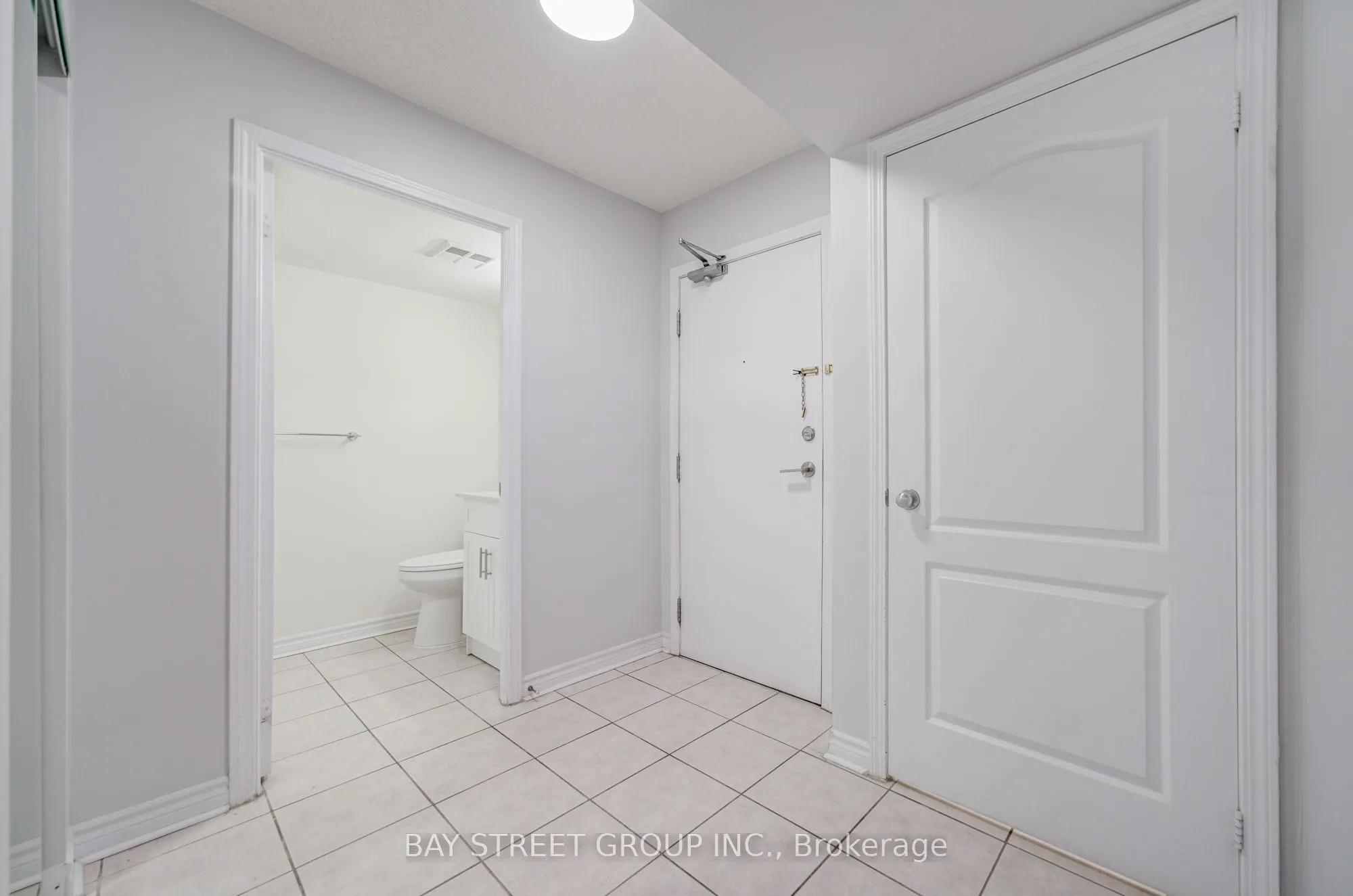 8 Rean Drive #1505