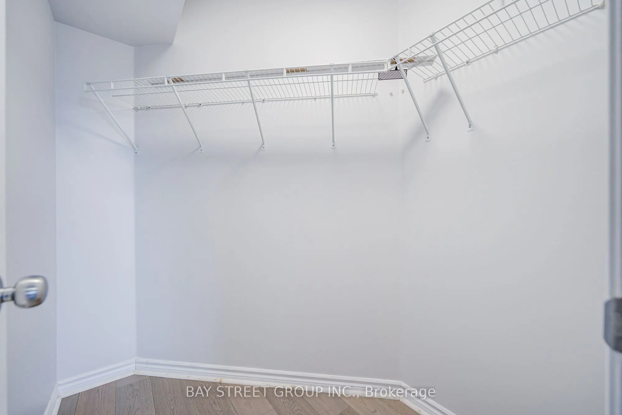 8 Rean Drive #1505