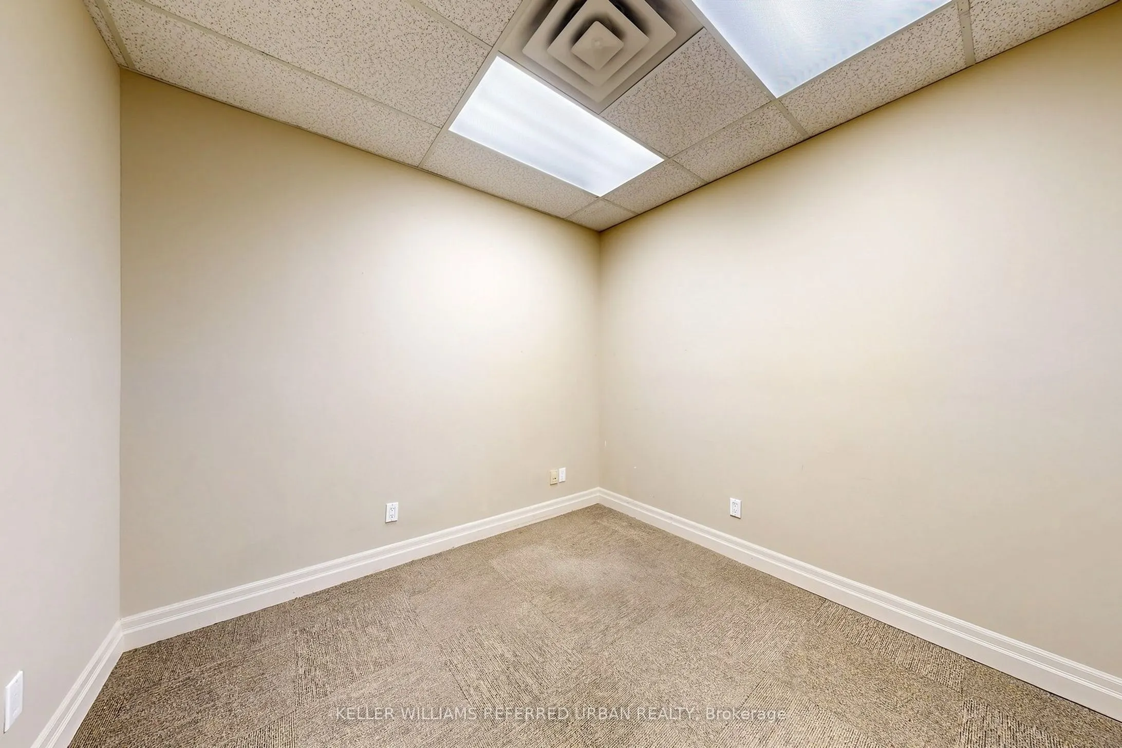 120 Carlton Street #418