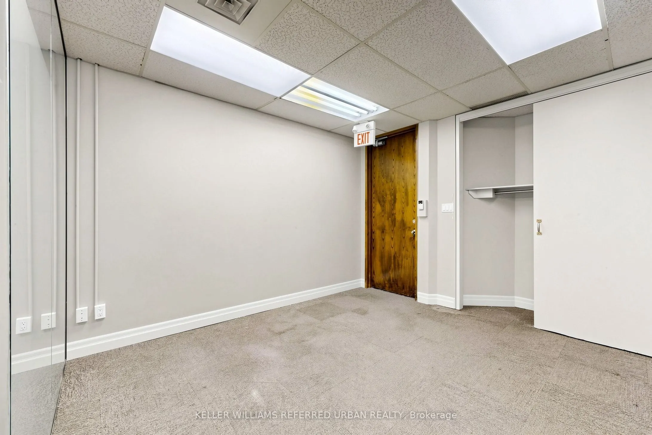 120 Carlton Street #418