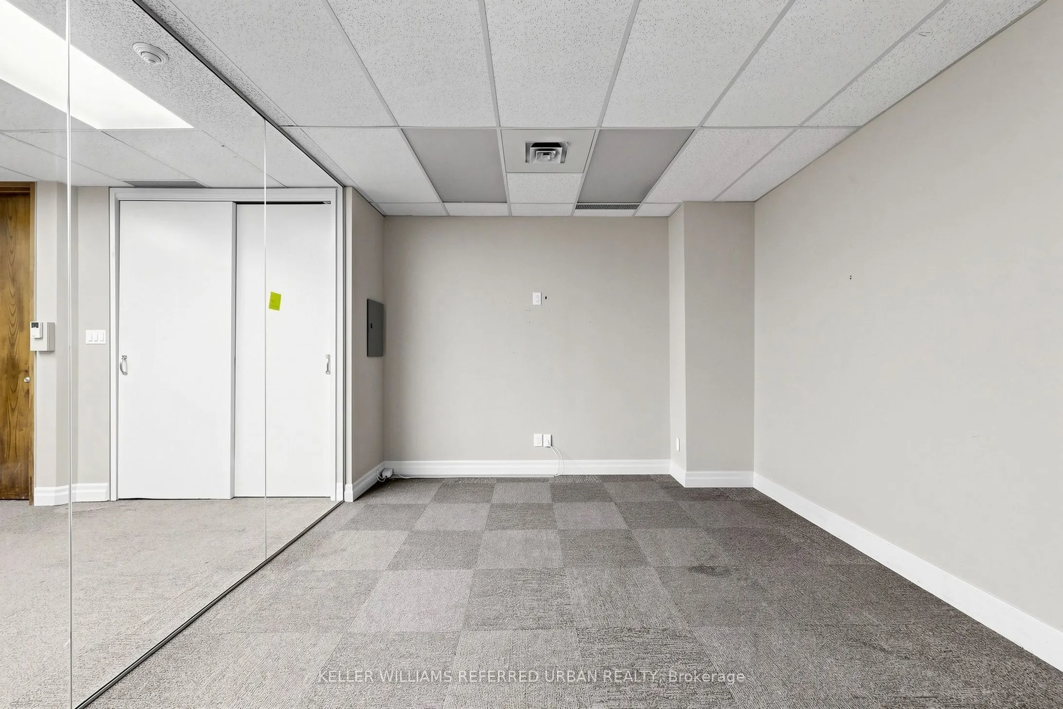 120 Carlton Street #418