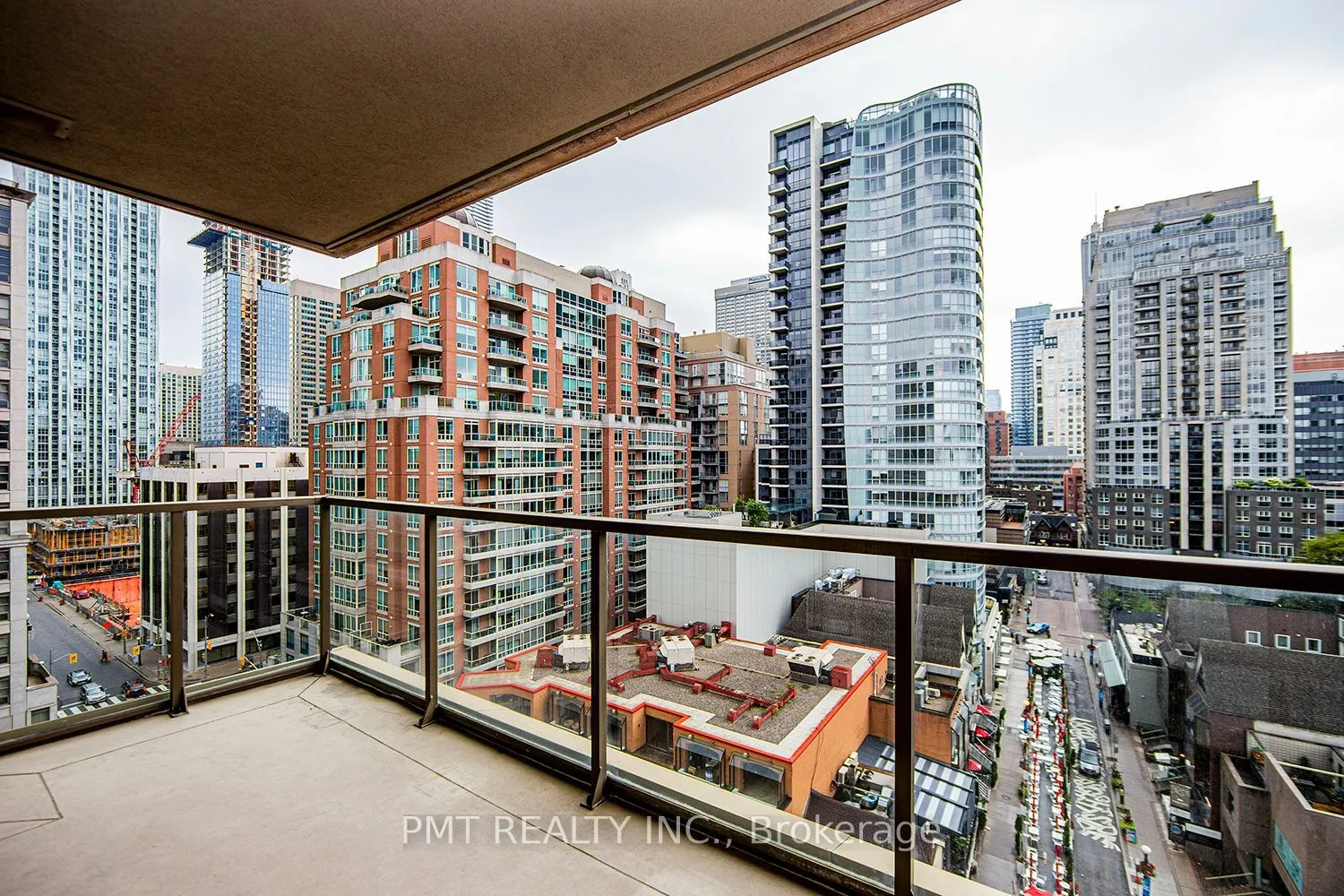 80 Yorkville Avenue #1004
