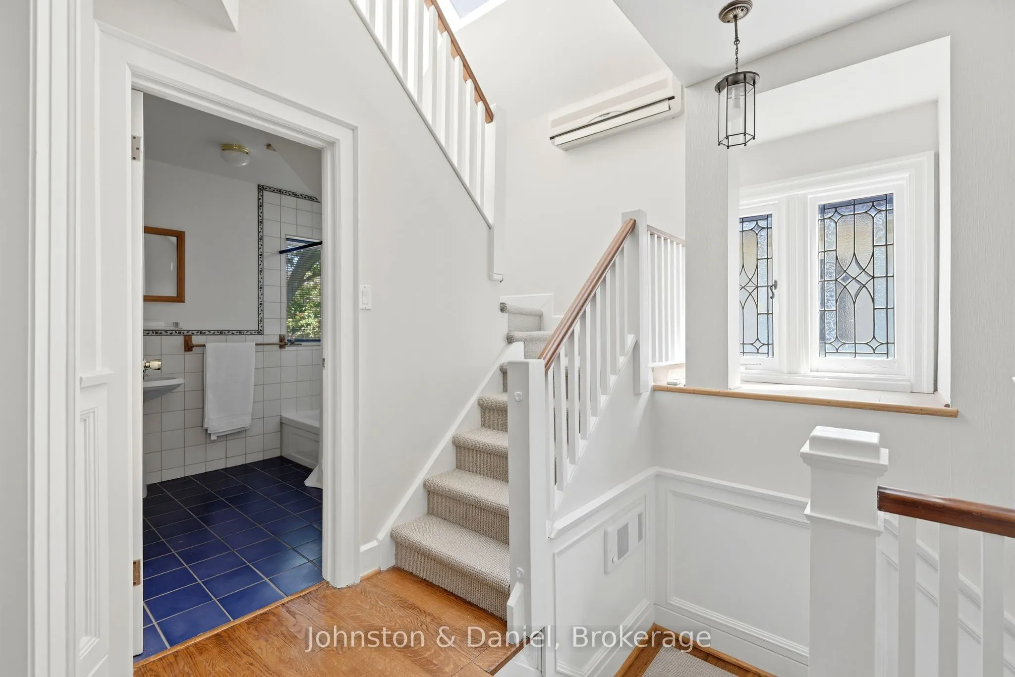 102 Ridge Drive