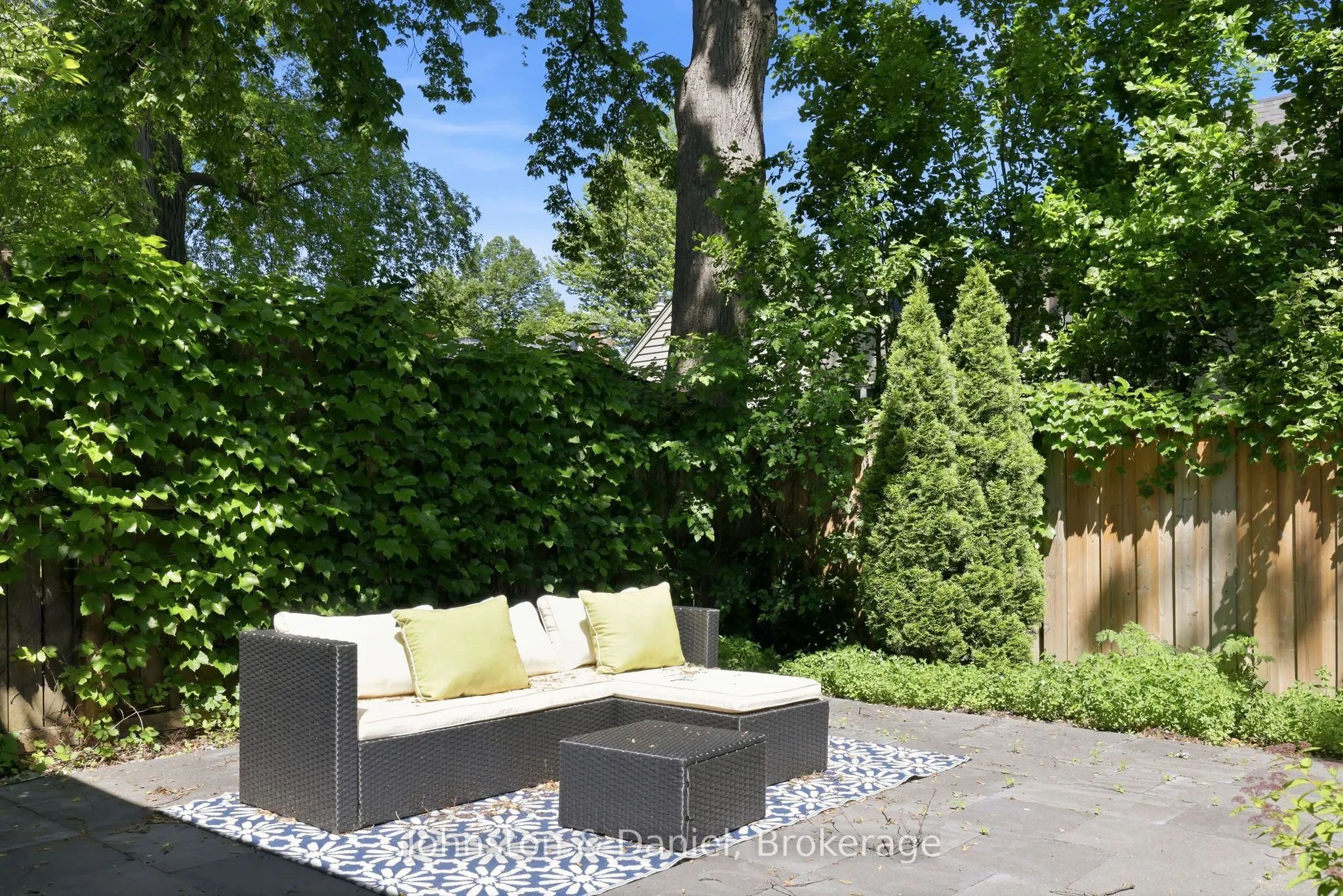 102 Ridge Drive