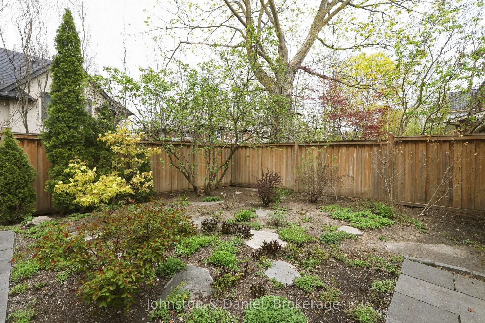 102 Ridge Drive