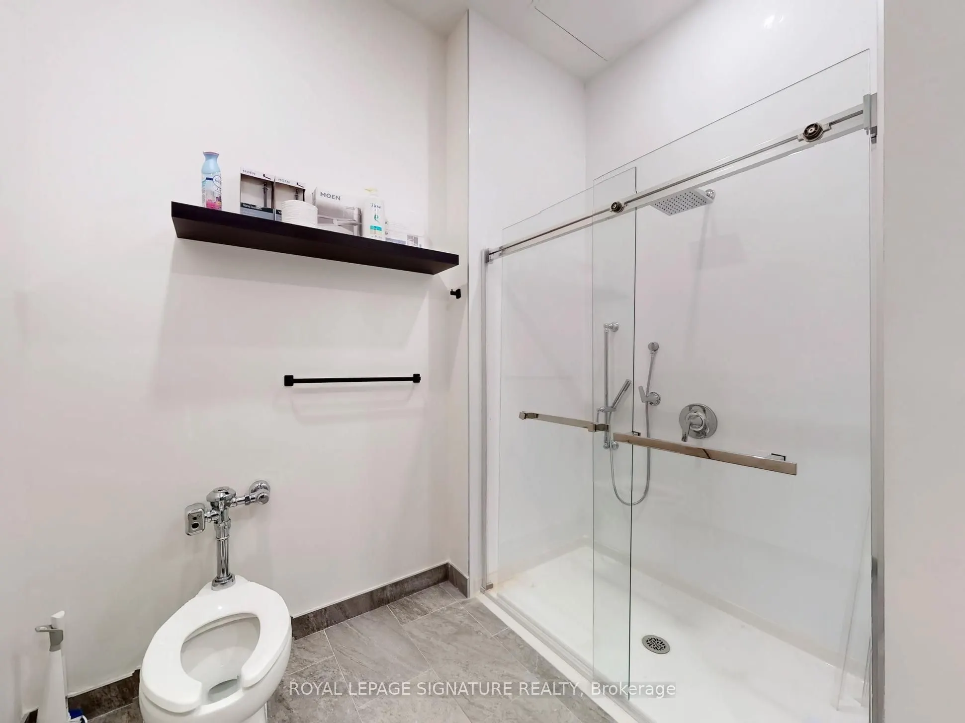52 Scarsdale Road #207