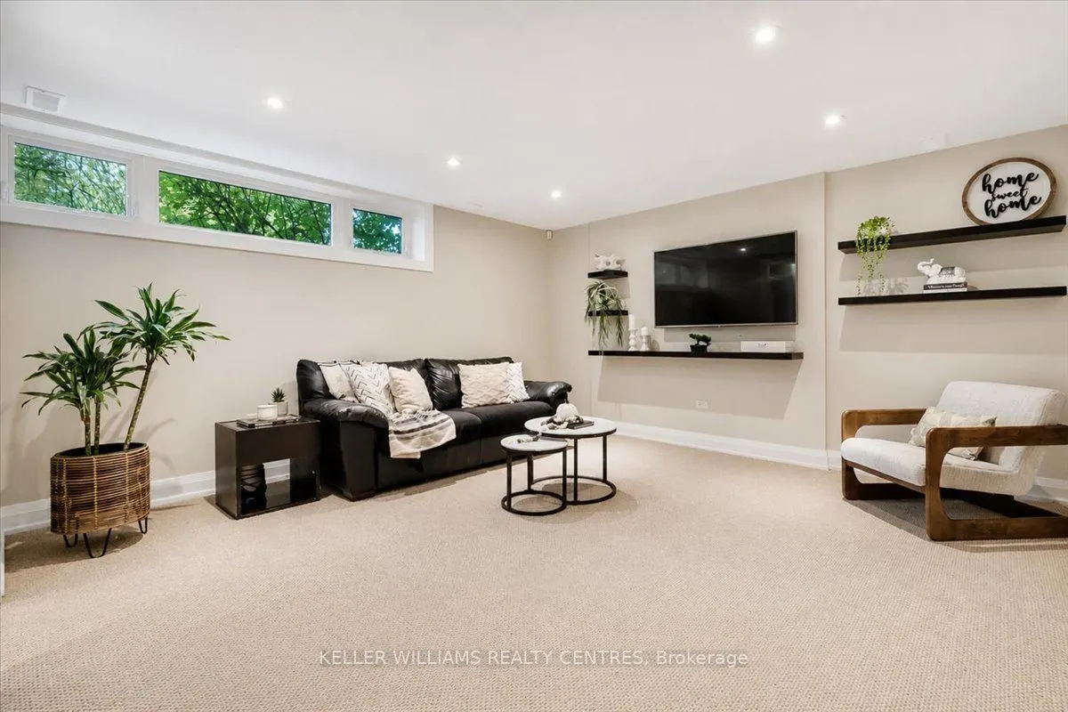 26 Crossburn Drive