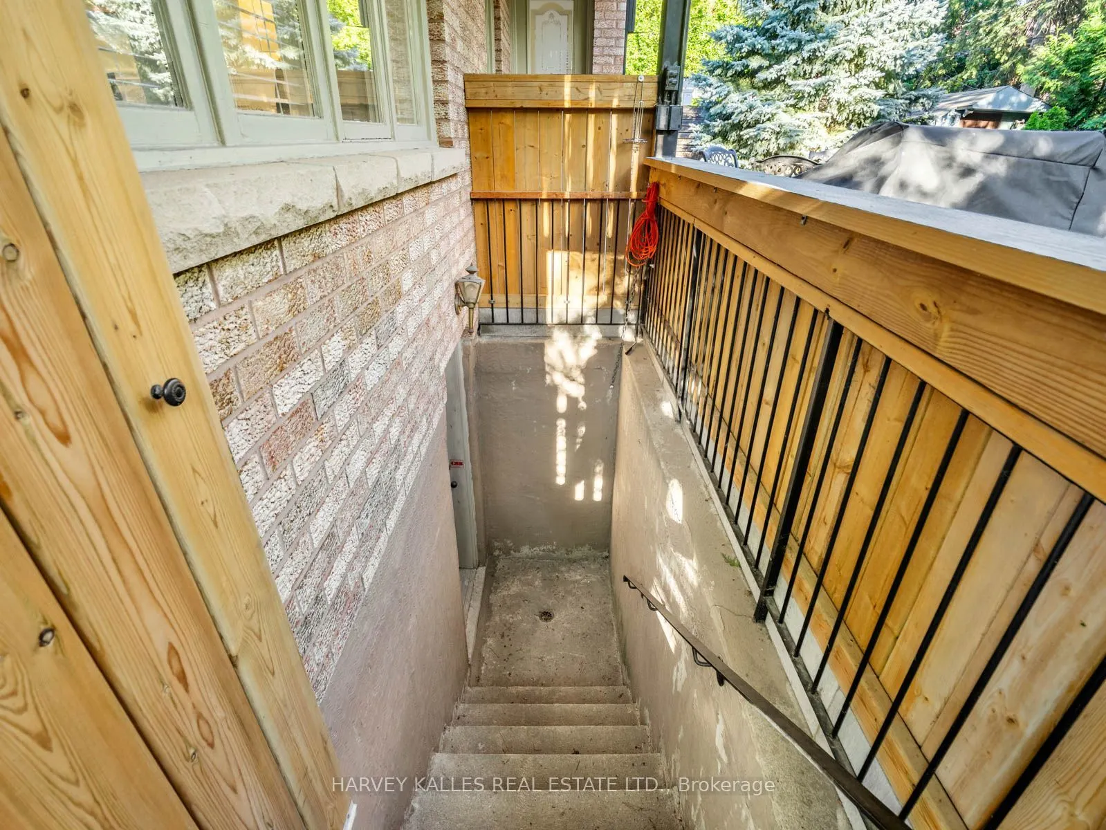 3 Cicada Court