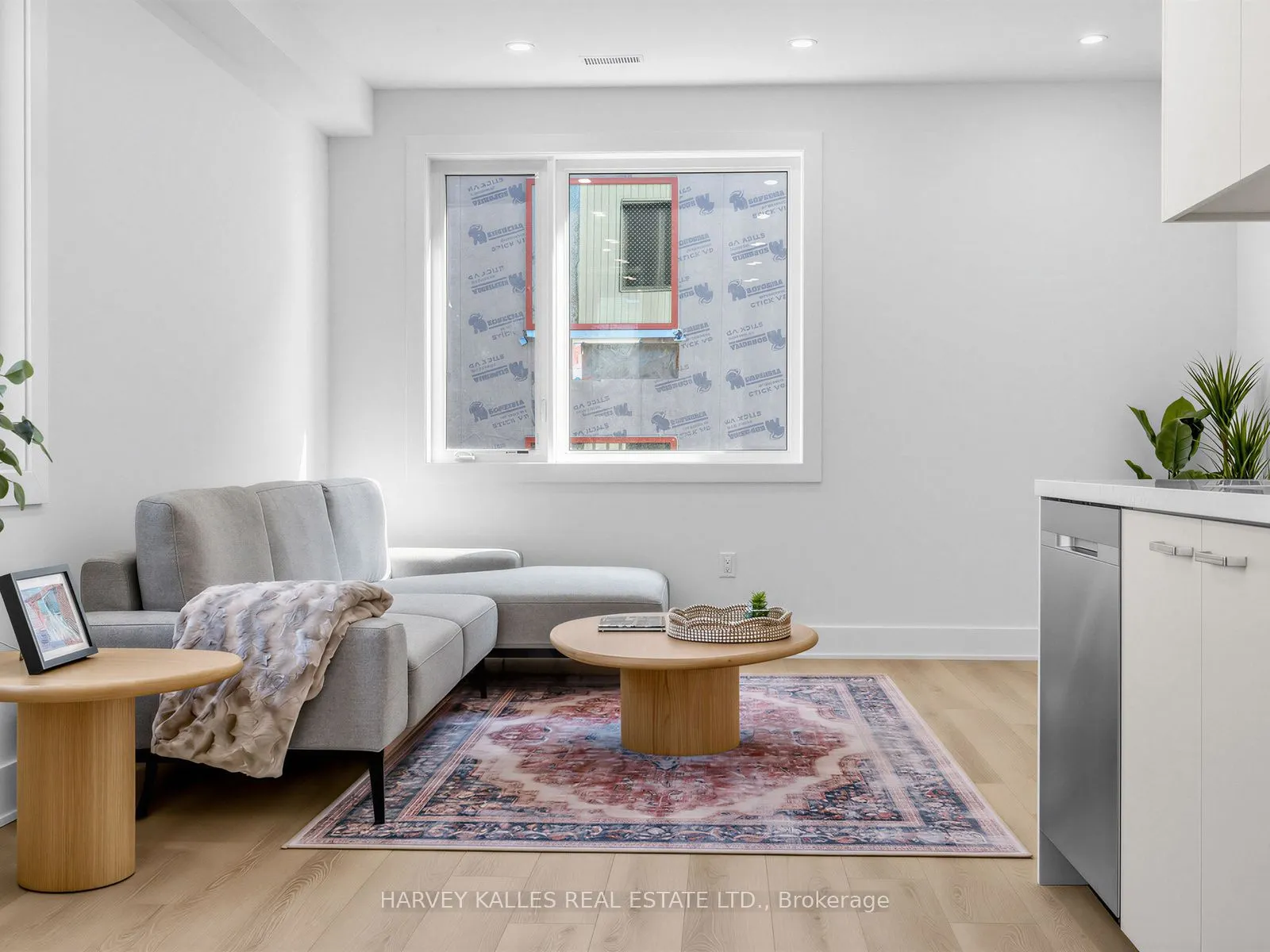 45 Bellevue Avenue #3a
