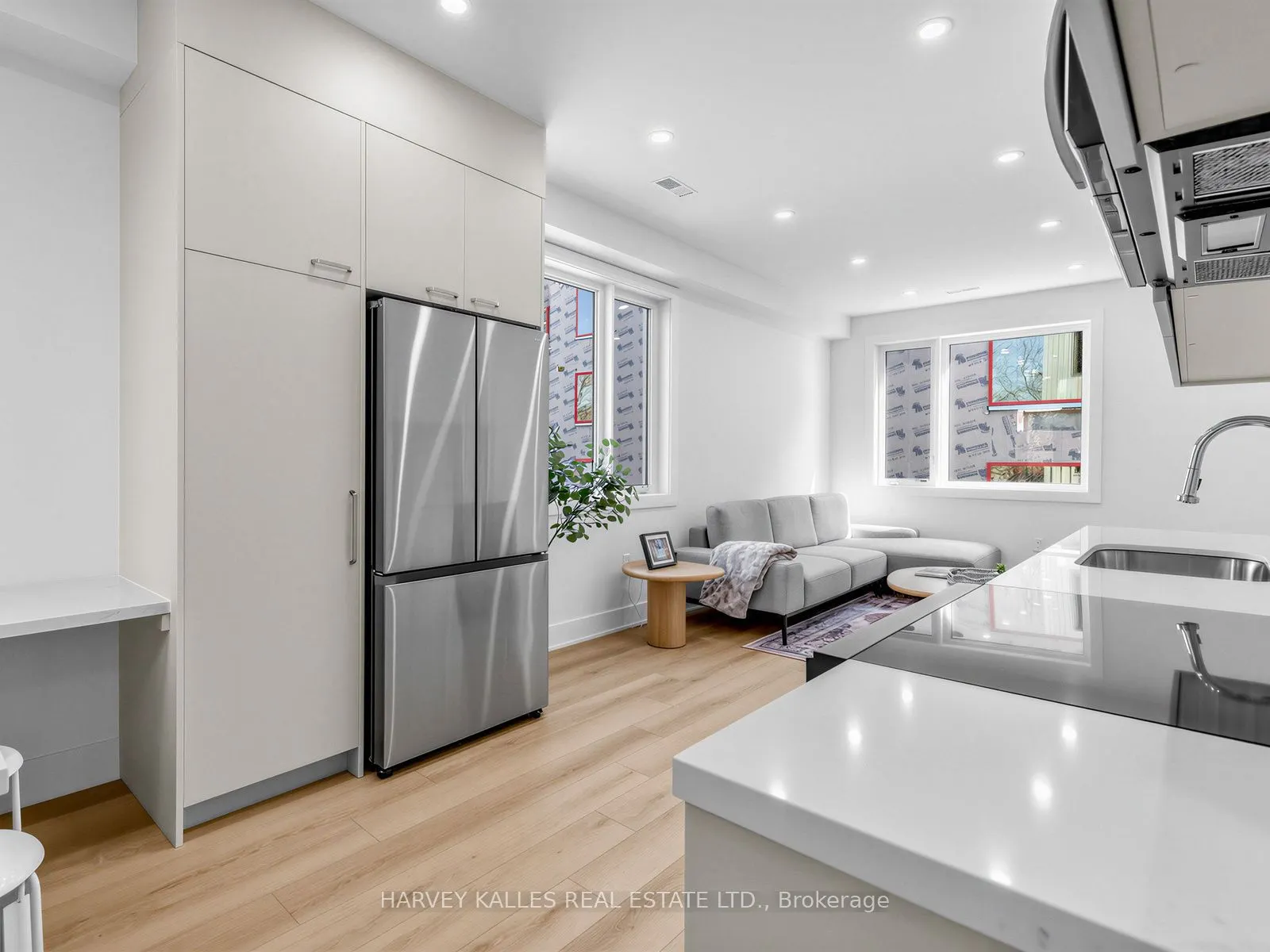 45 Bellevue Avenue #3a