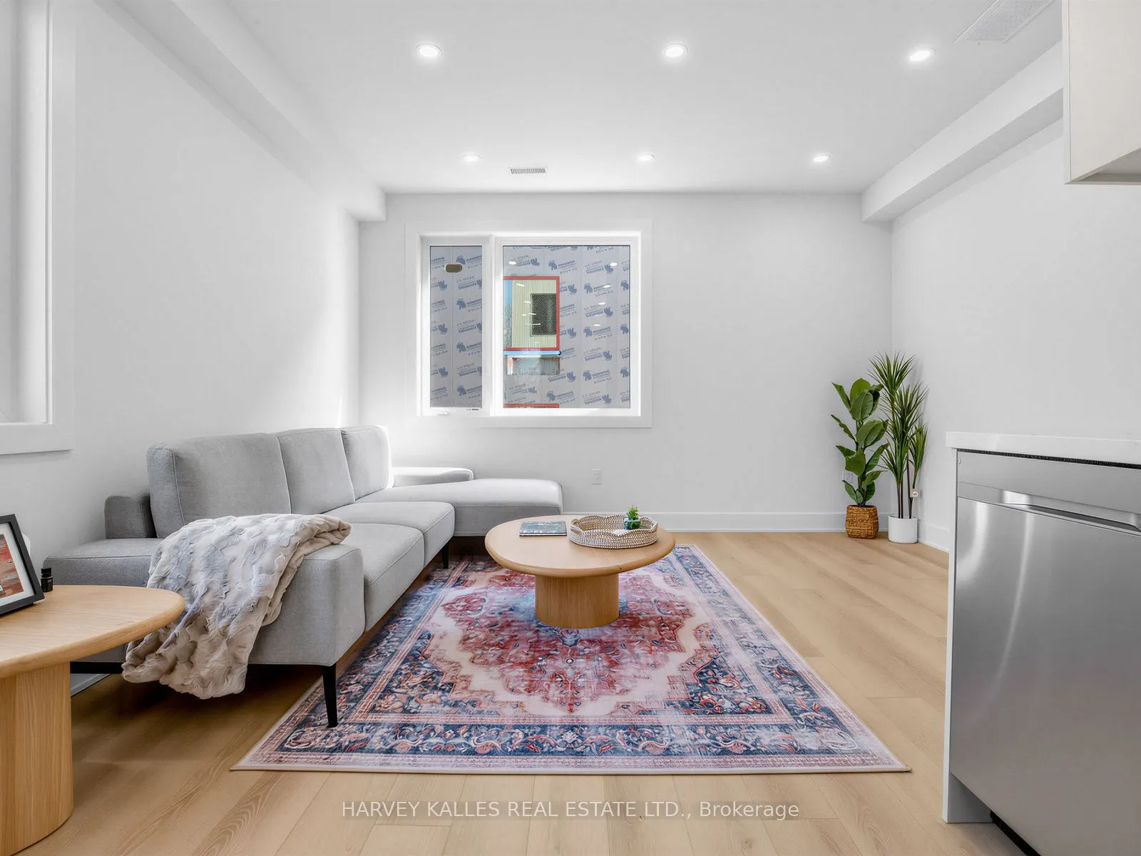 45 Bellevue Avenue #3a