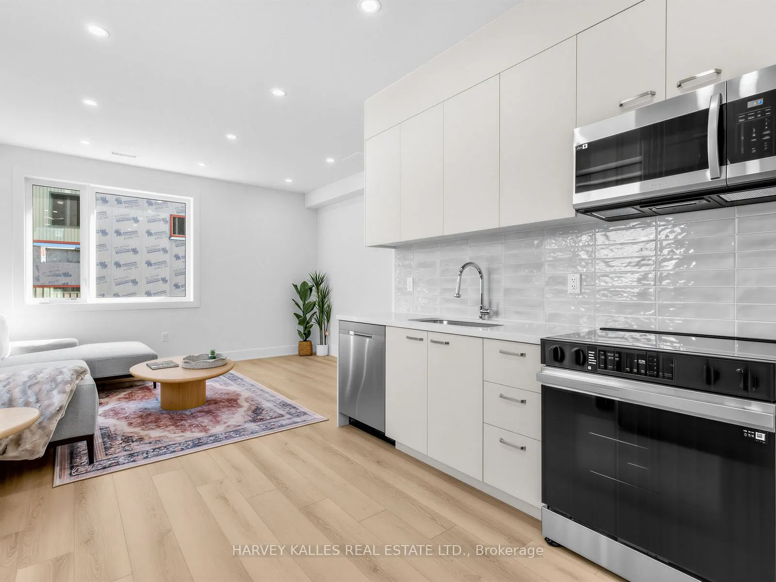 45 Bellevue Avenue #3a