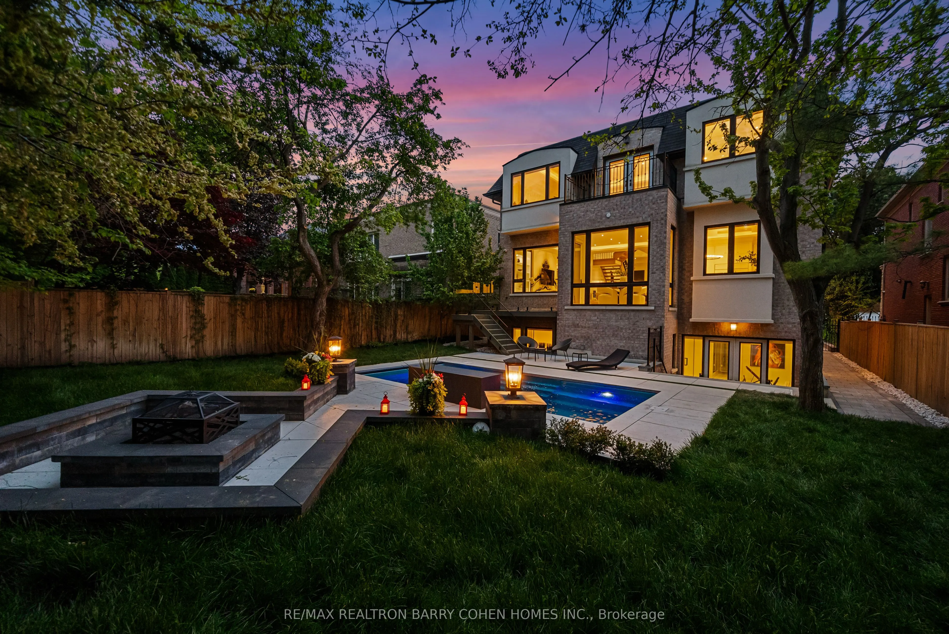 148 Munro Boulevard