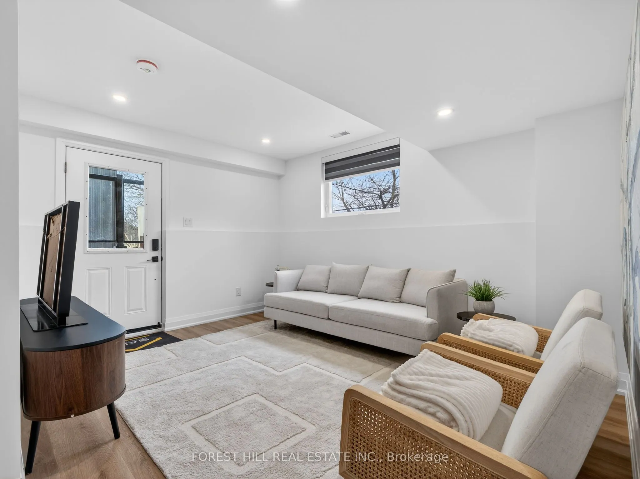 5 Hopperton Drive #D