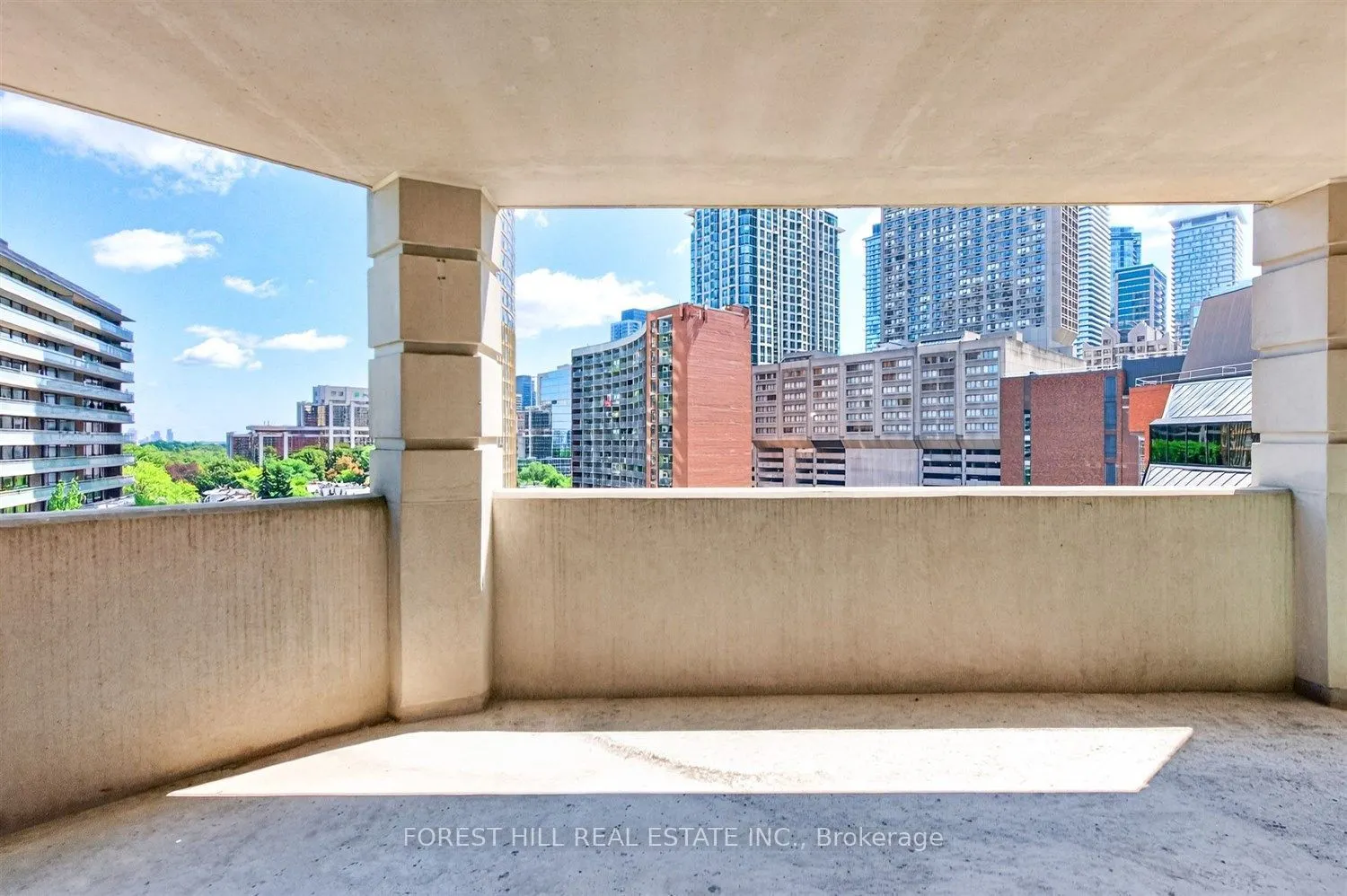 20 Collier Street #903