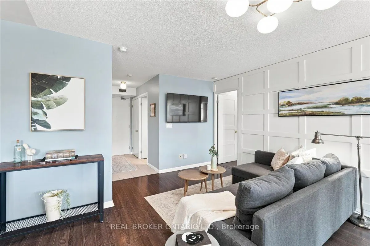 209 Fort York Boulevard #1468