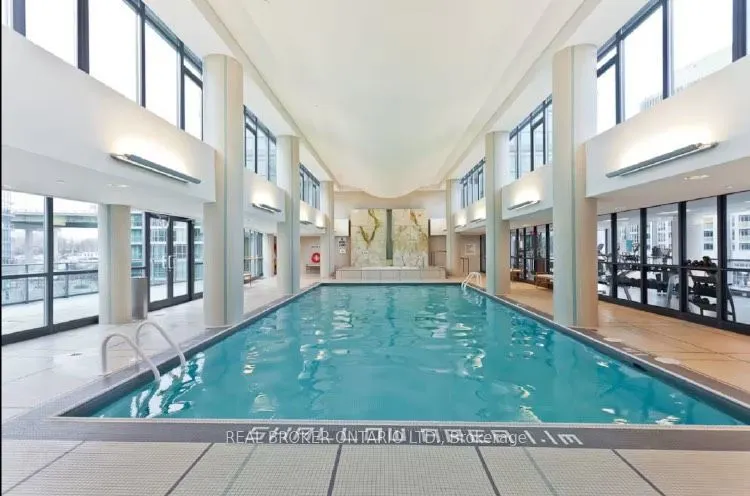 209 Fort York Boulevard #1468