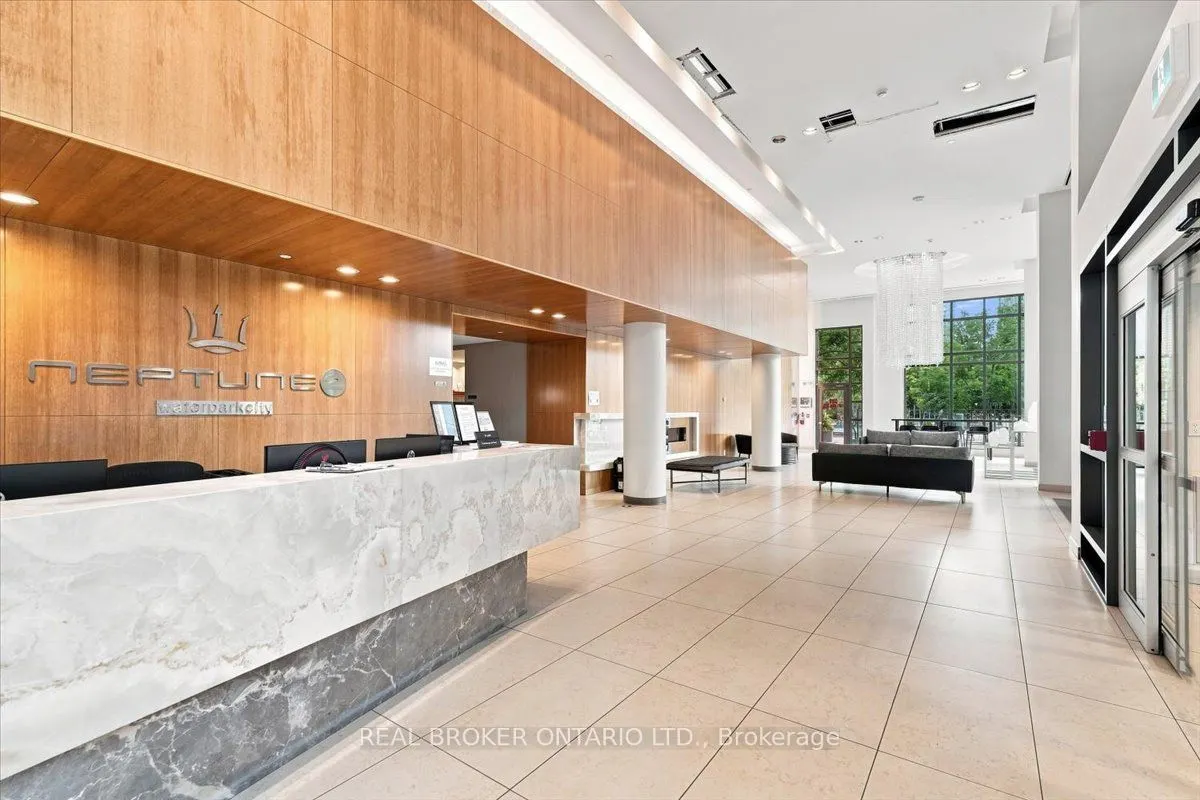 209 Fort York Boulevard #1468