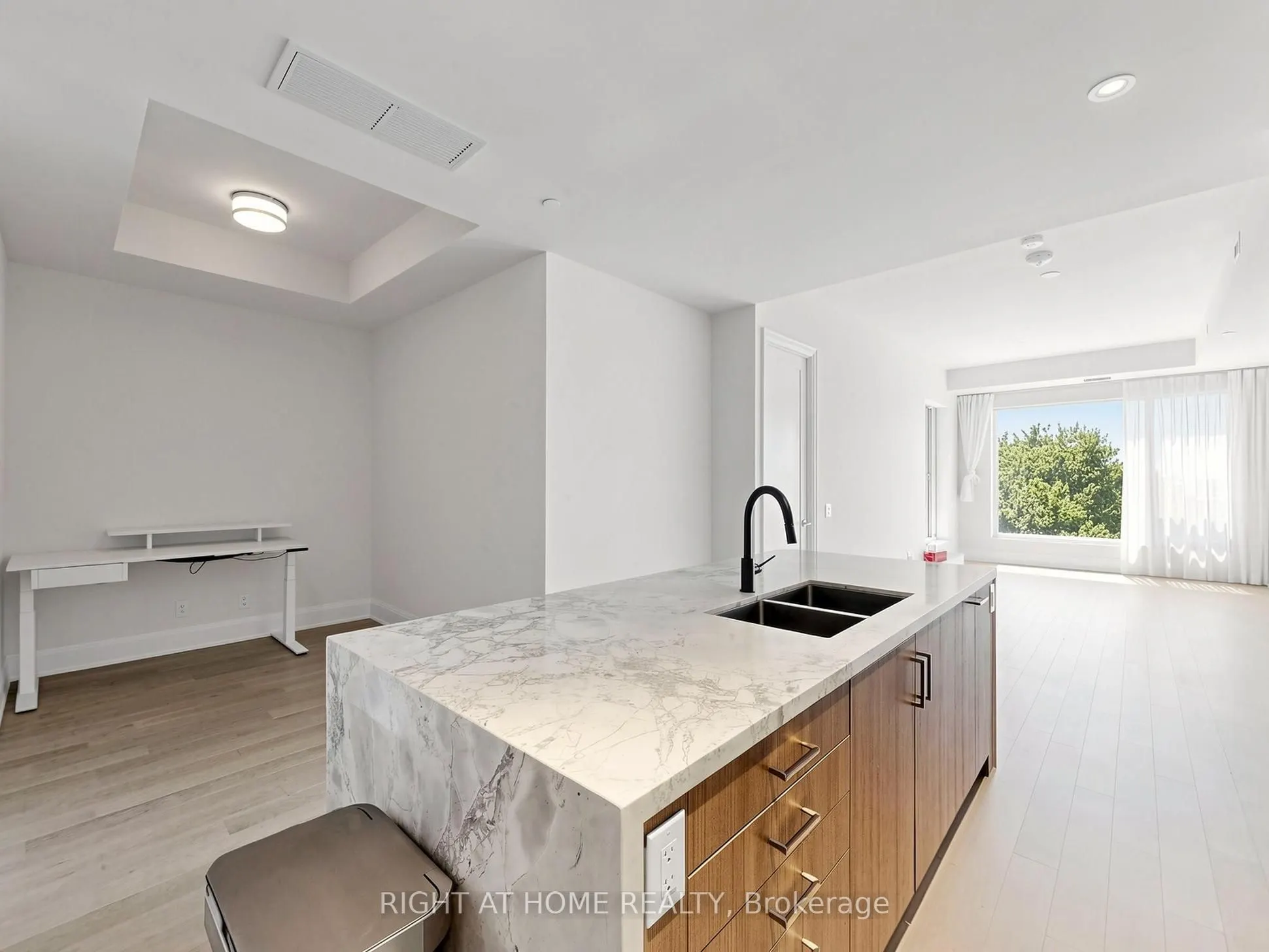 280 Howland Avenue #615
