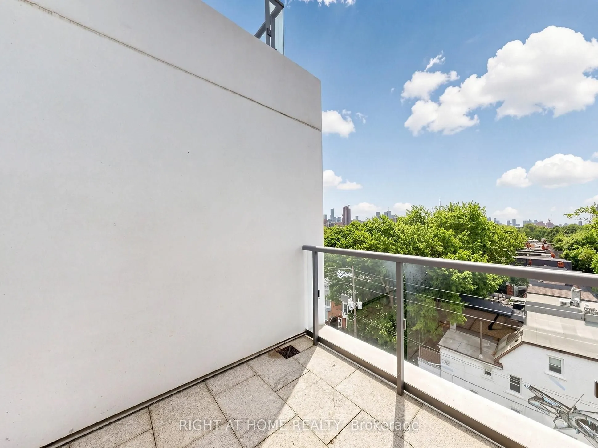 280 Howland Avenue #615